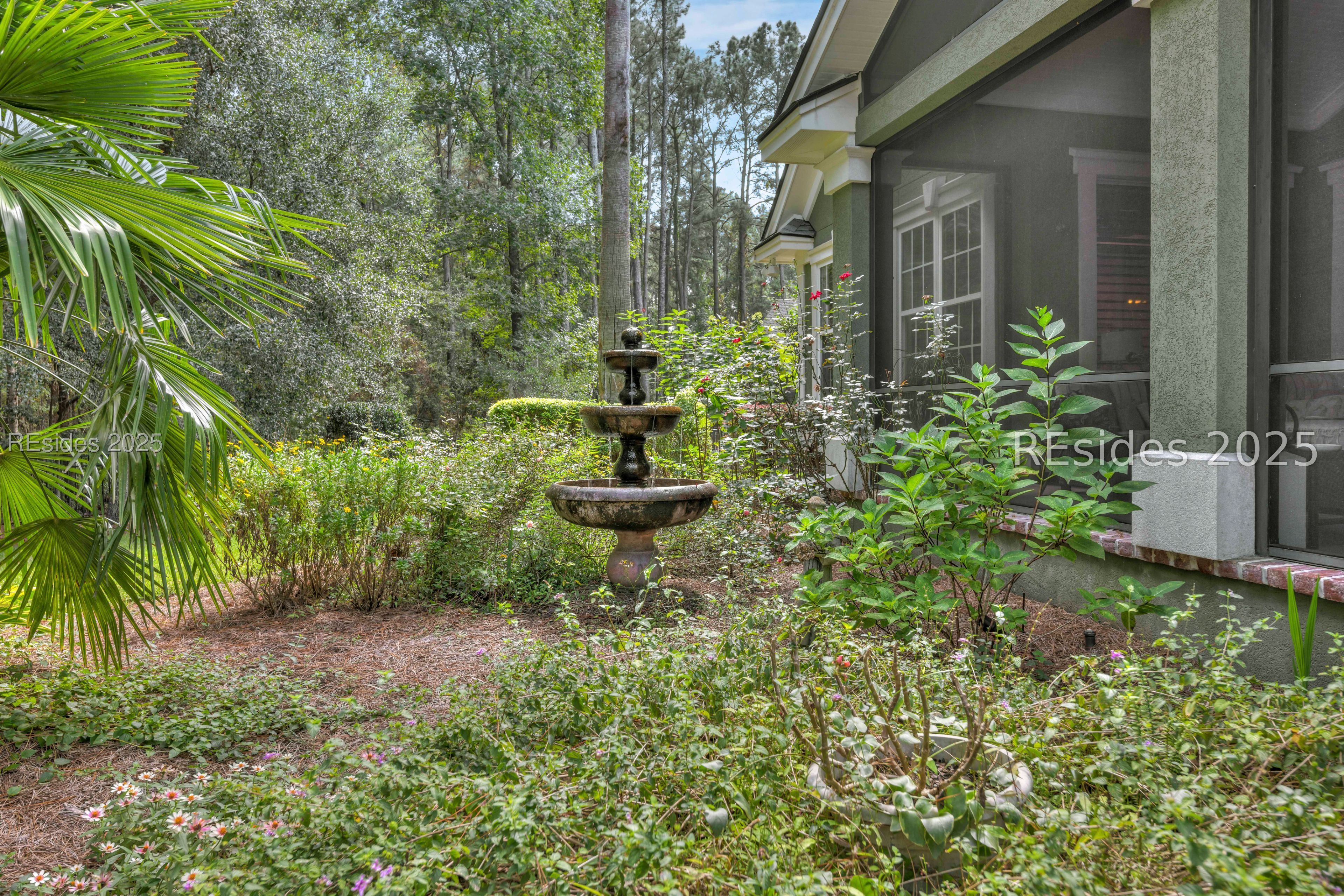 7 Dryden Circle