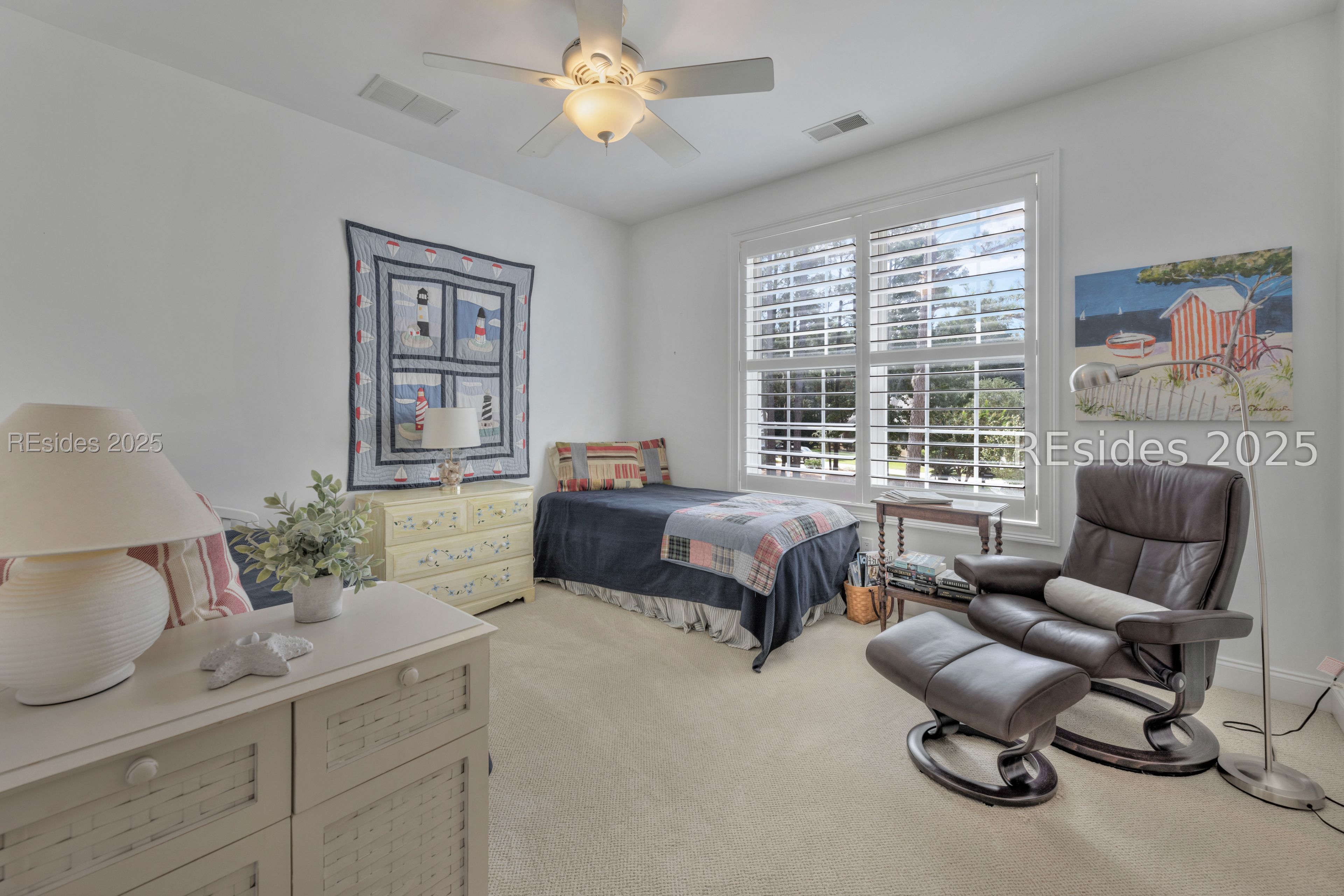 7 Dryden Circle