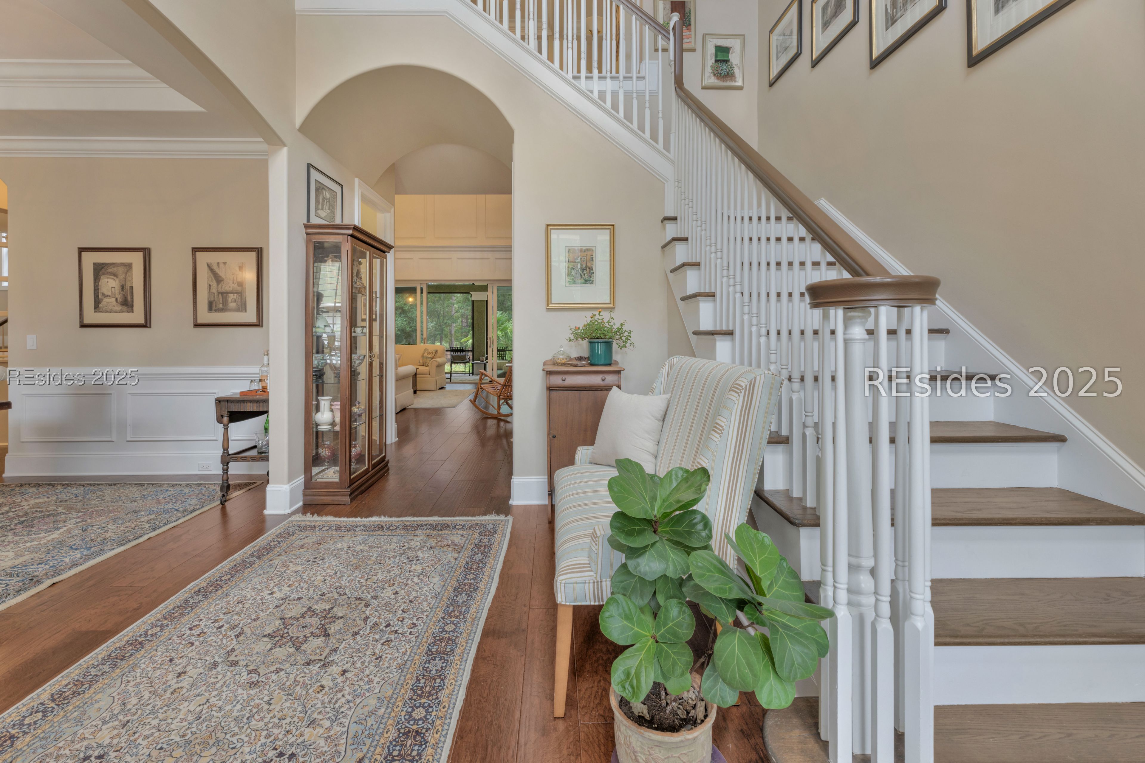 7 Dryden Circle