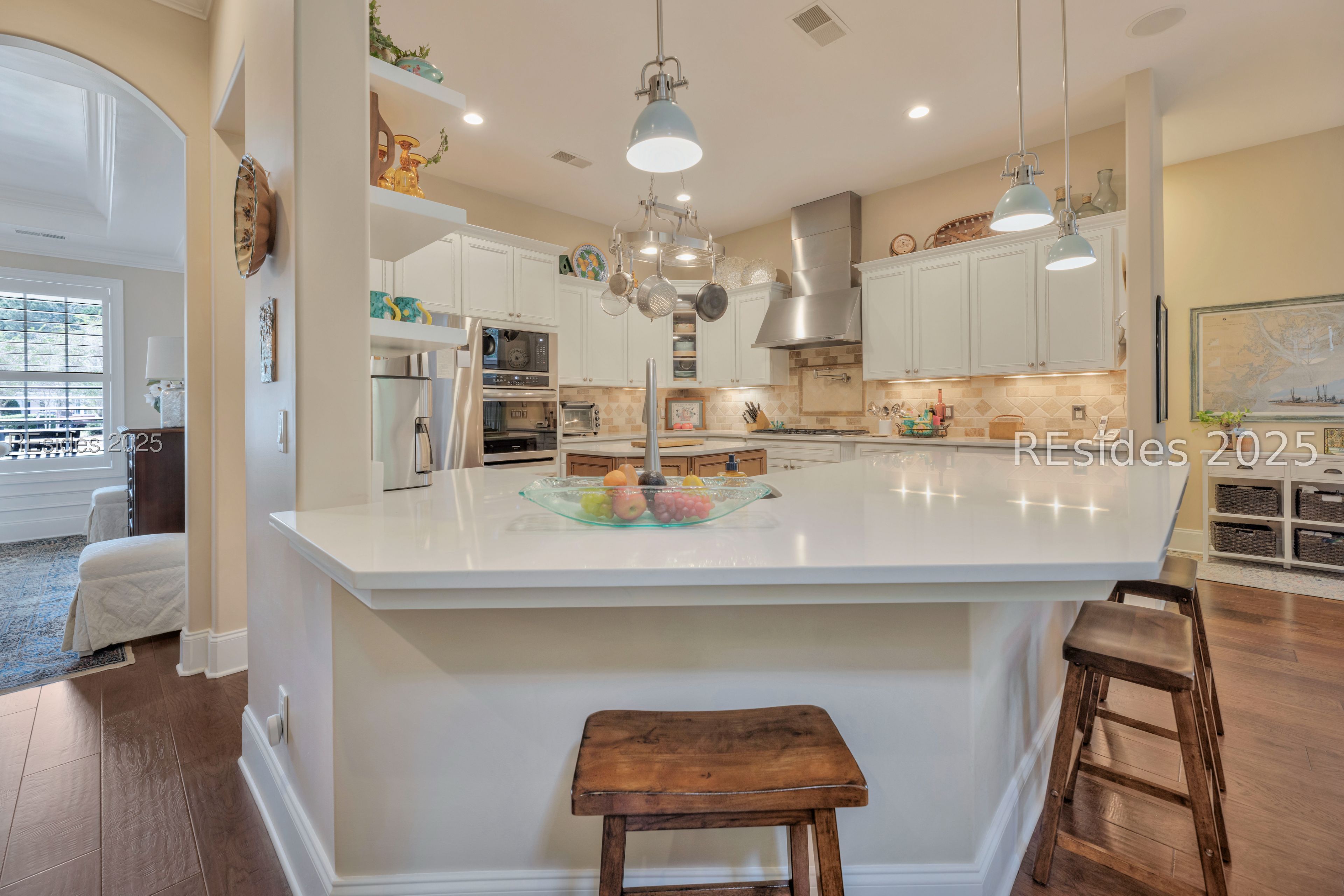 7 Dryden Circle