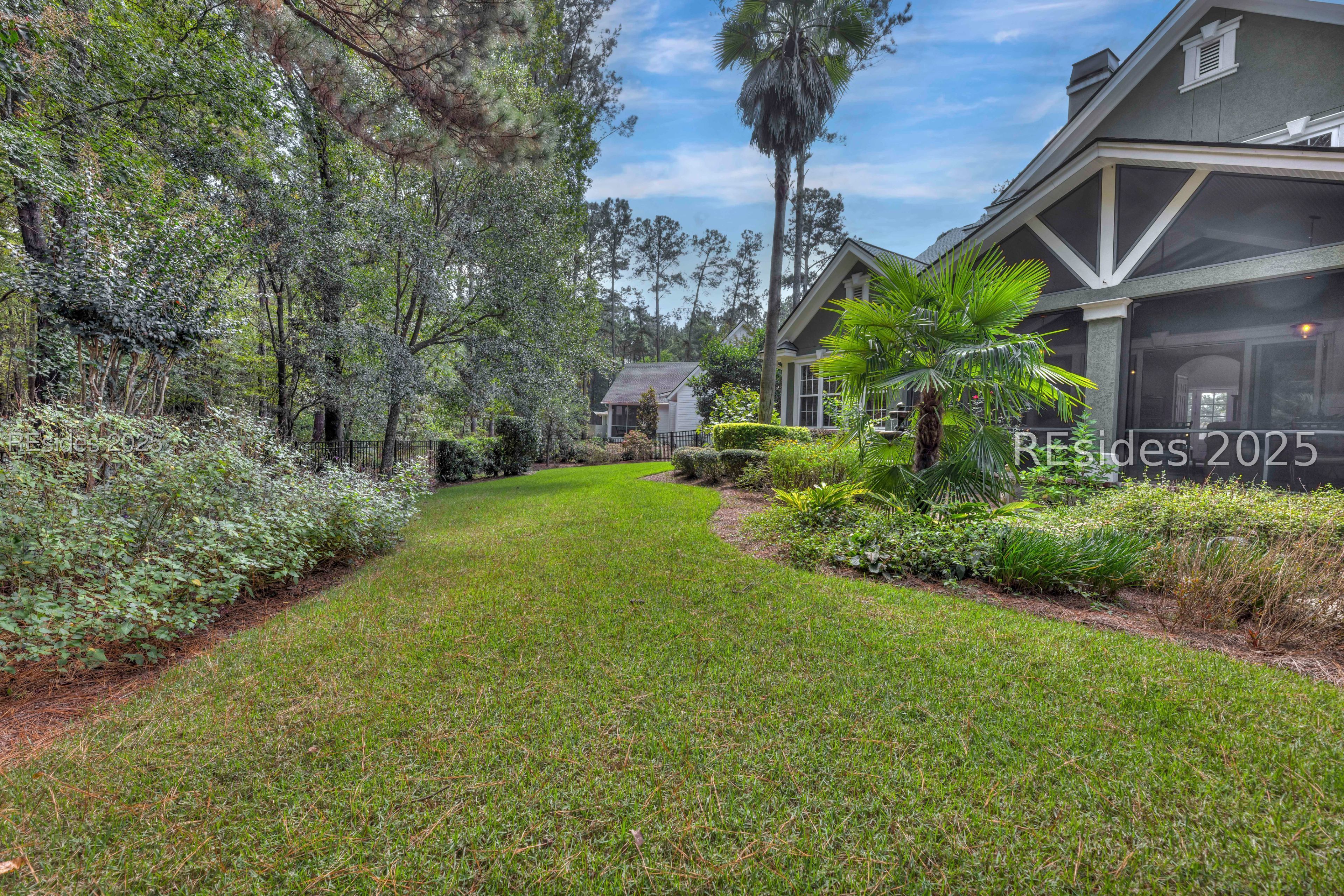 7 Dryden Circle
