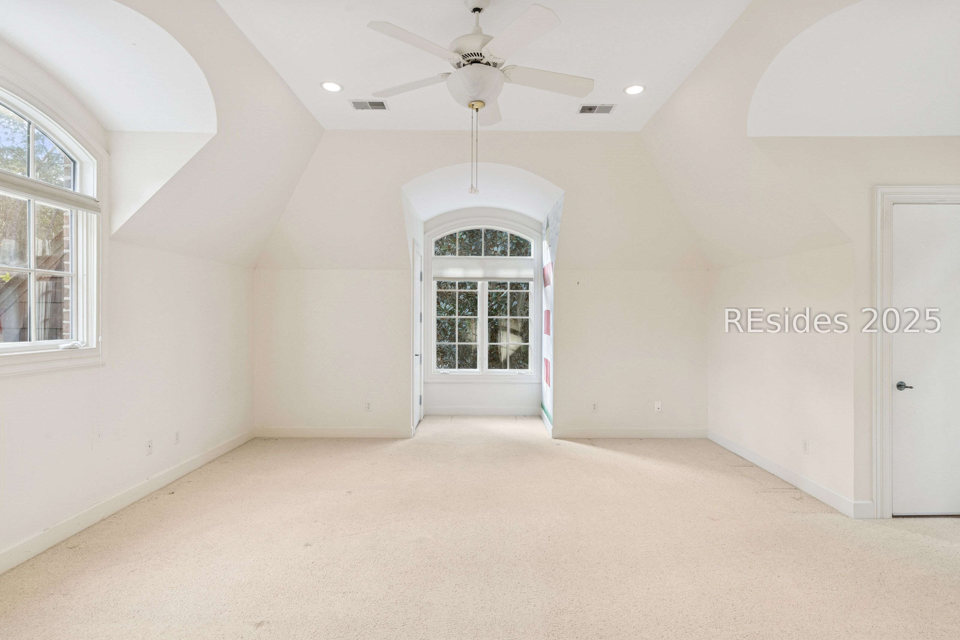 46 Hawthorne Road