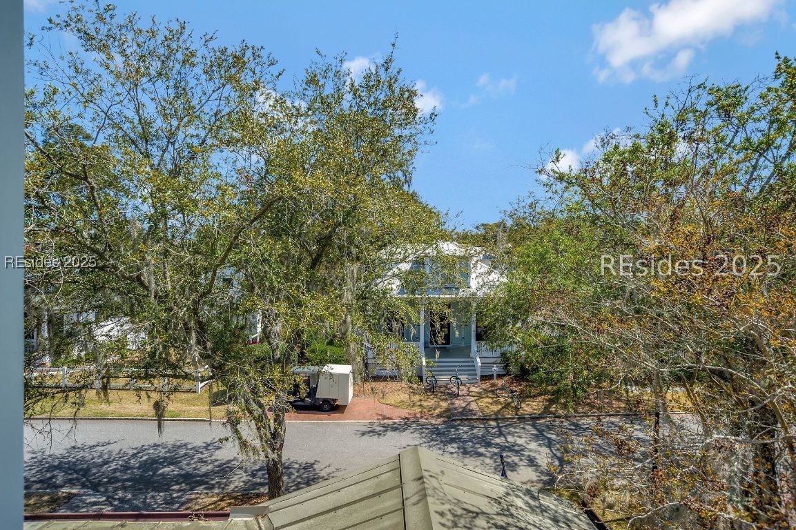 17 Boat House Street