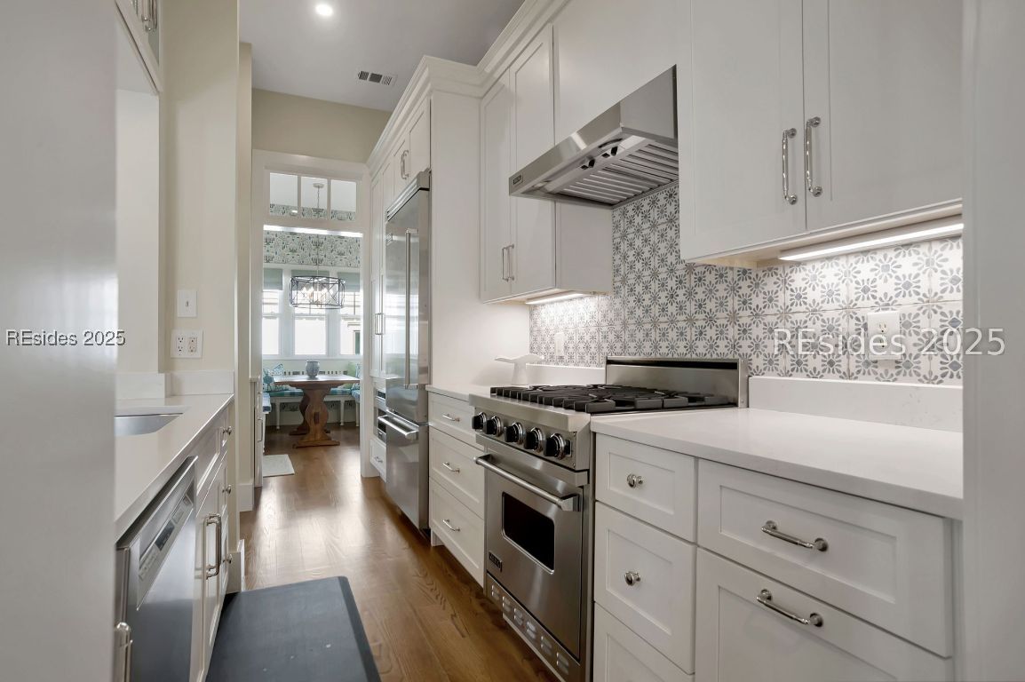 17 Boat House Street