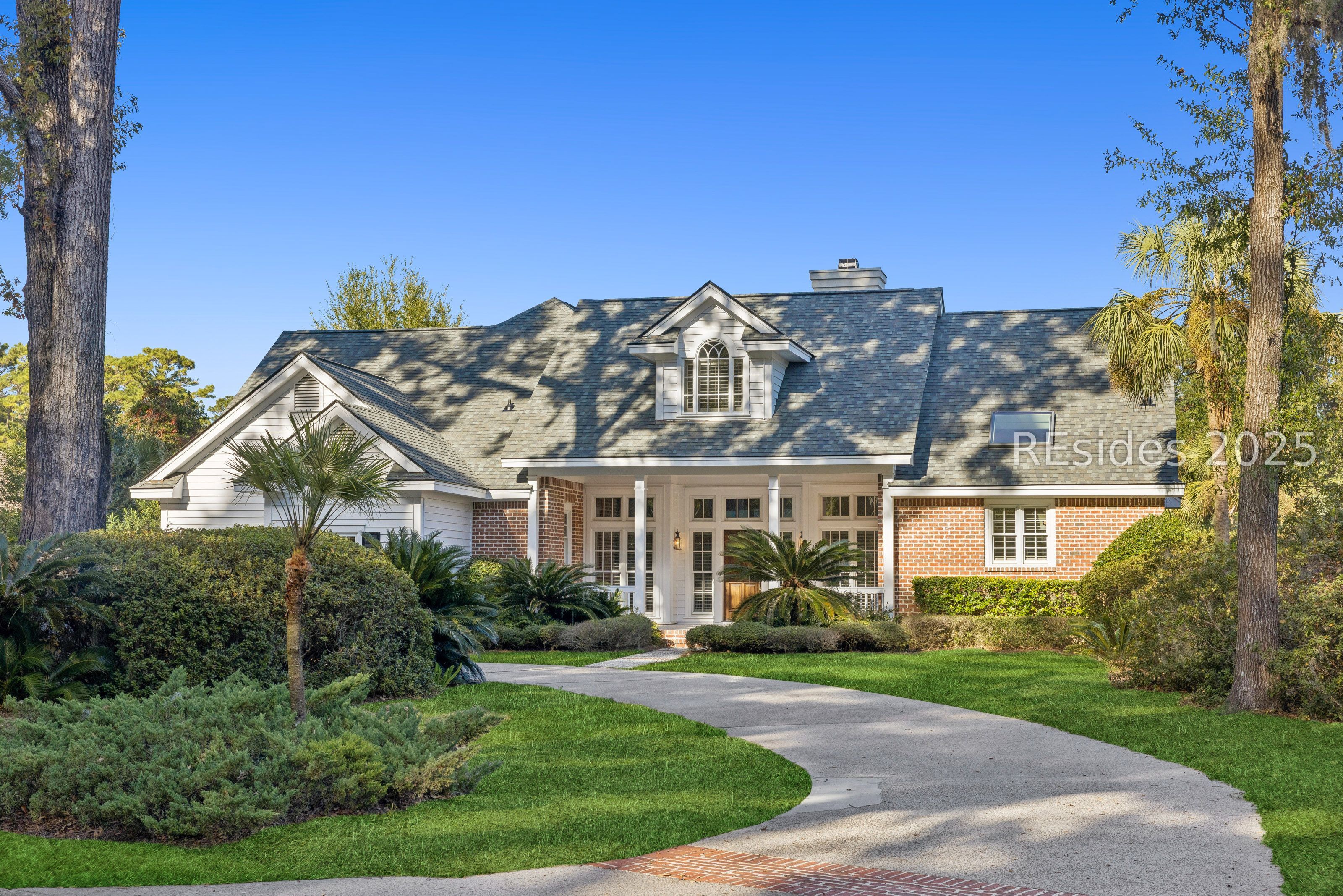 77 Belfair Oaks Boulevard