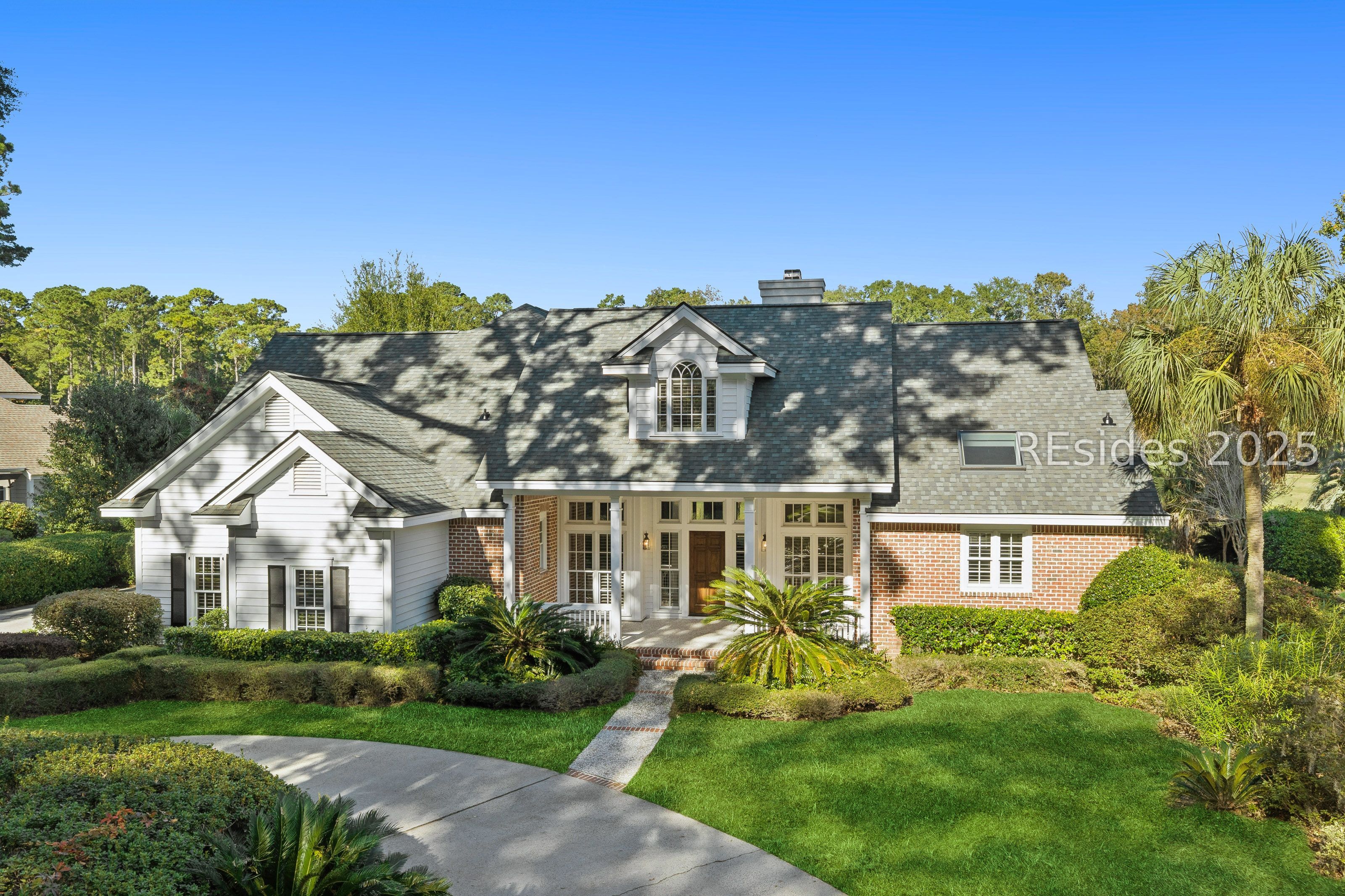 77 Belfair Oaks Boulevard