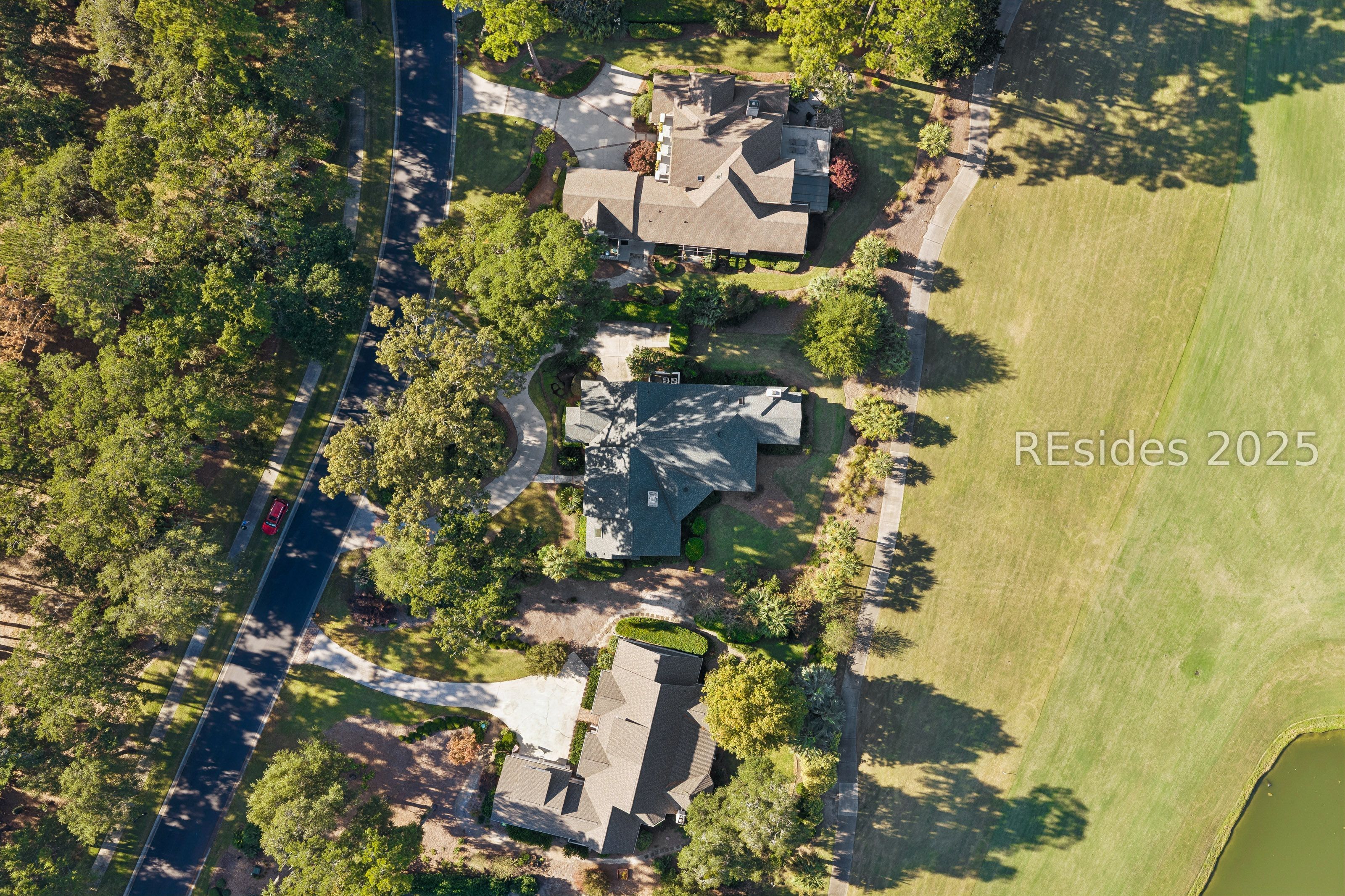 77 Belfair Oaks Boulevard