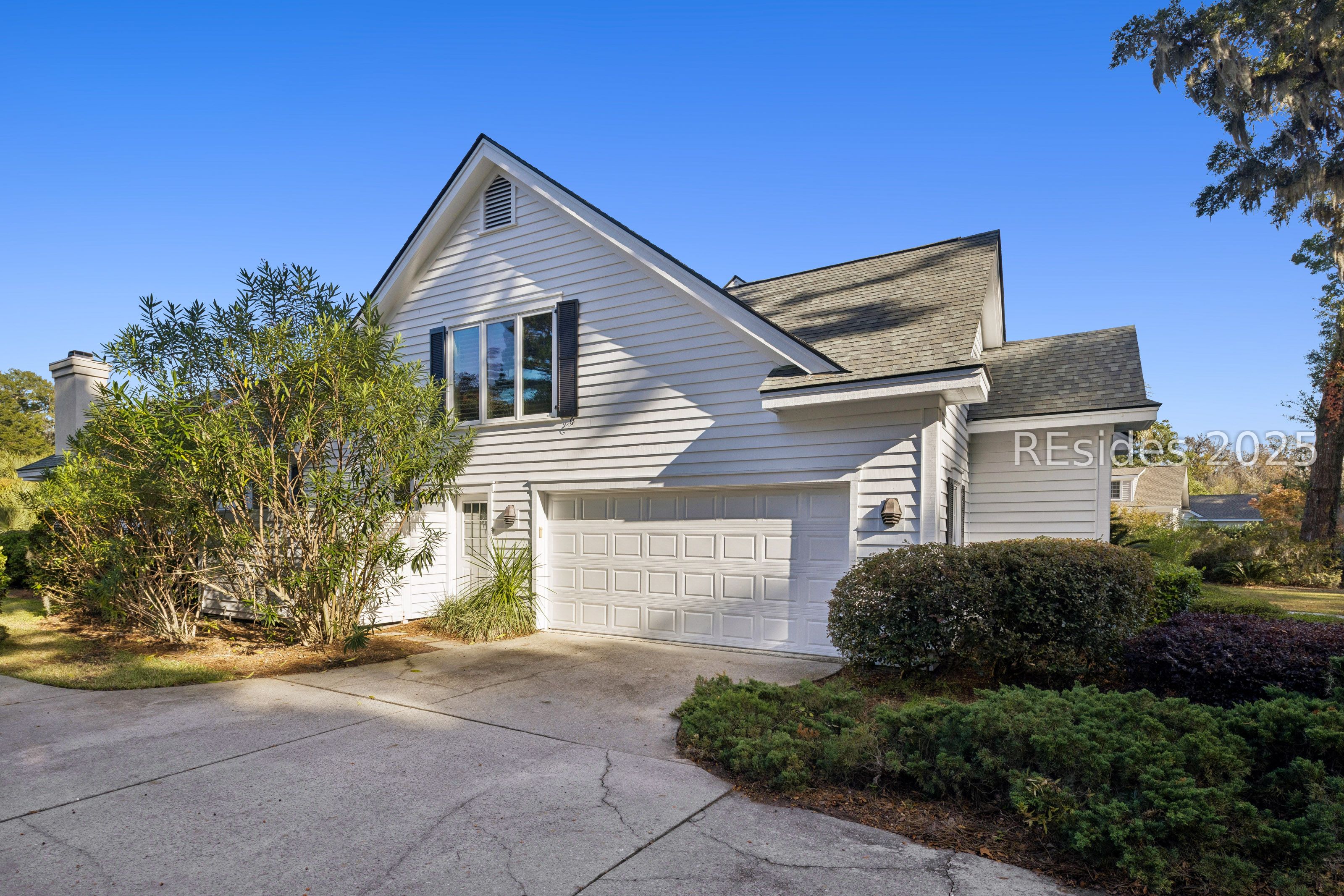 77 Belfair Oaks Boulevard