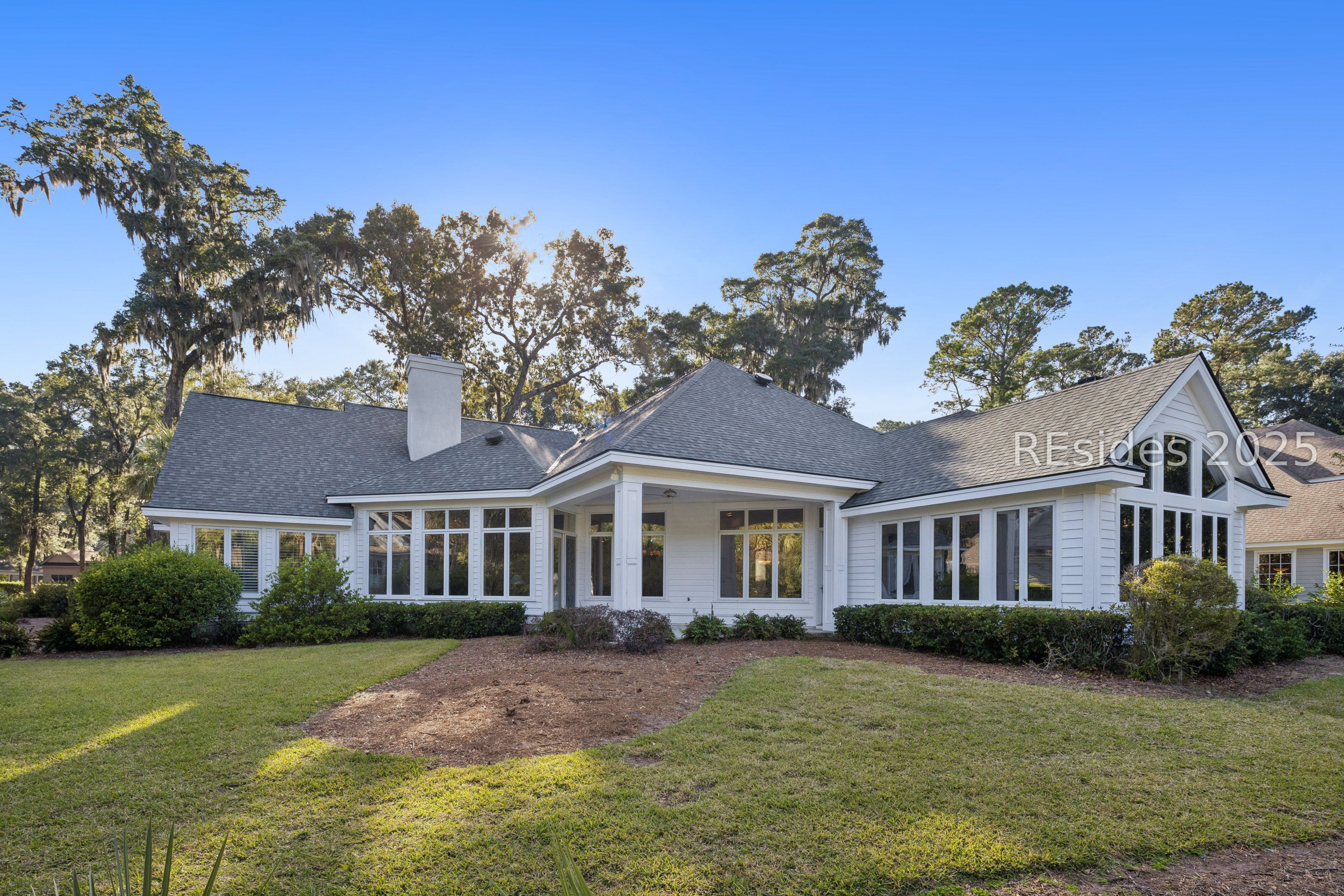 77 Belfair Oaks Boulevard
