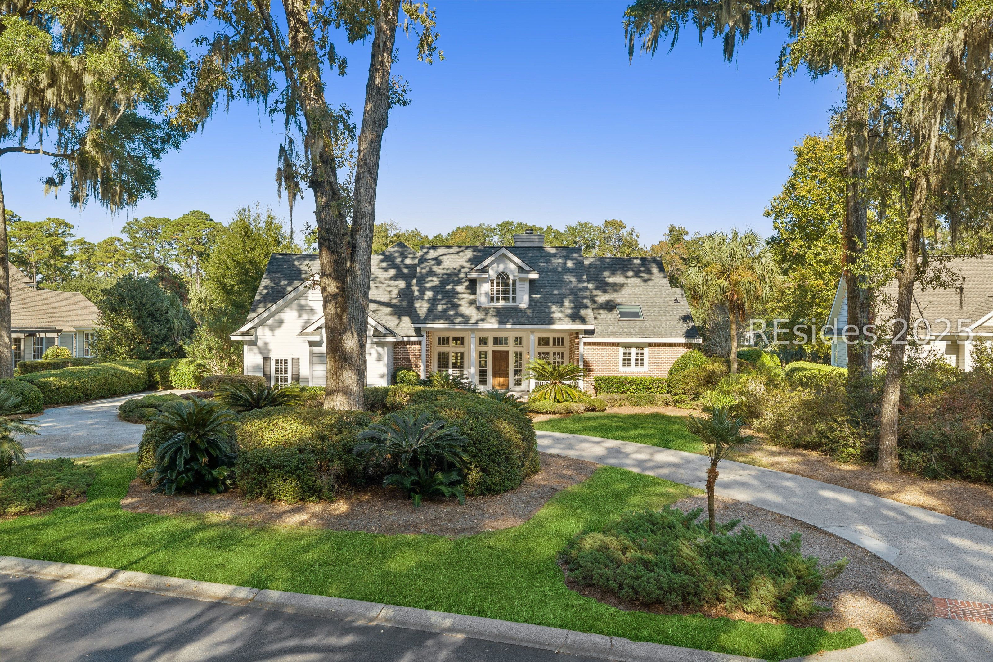 77 Belfair Oaks Boulevard