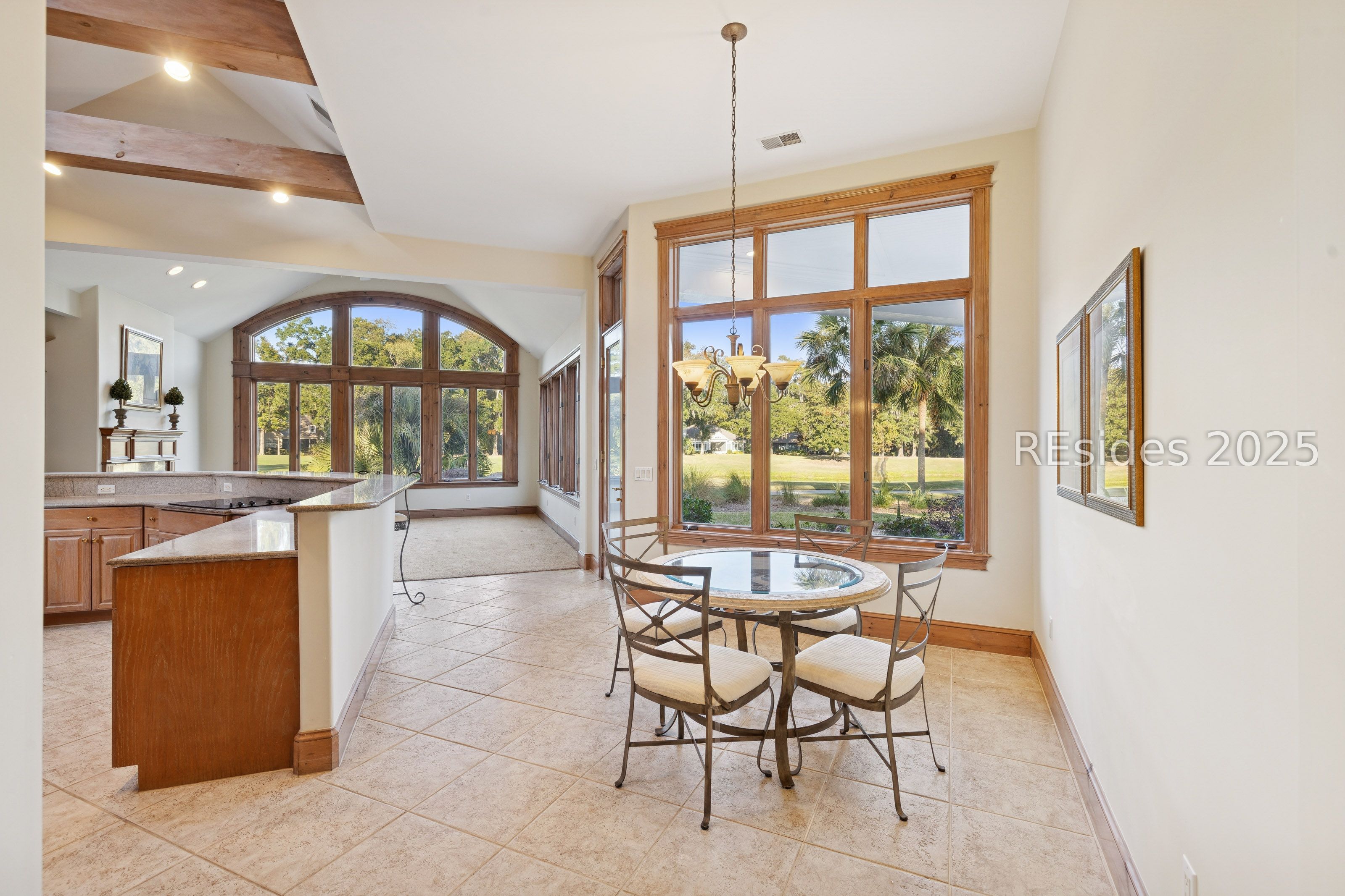 77 Belfair Oaks Boulevard