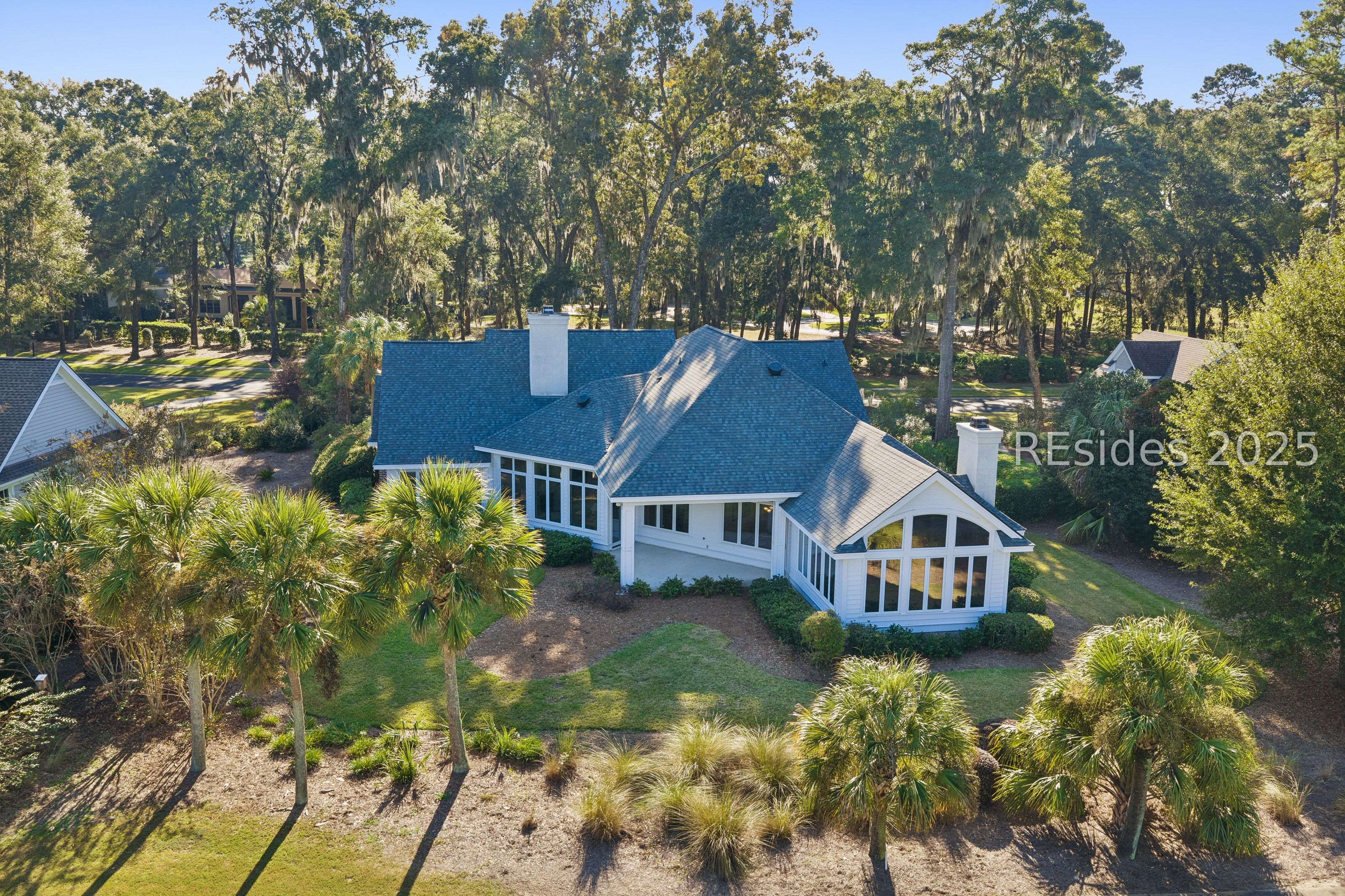 77 Belfair Oaks Boulevard