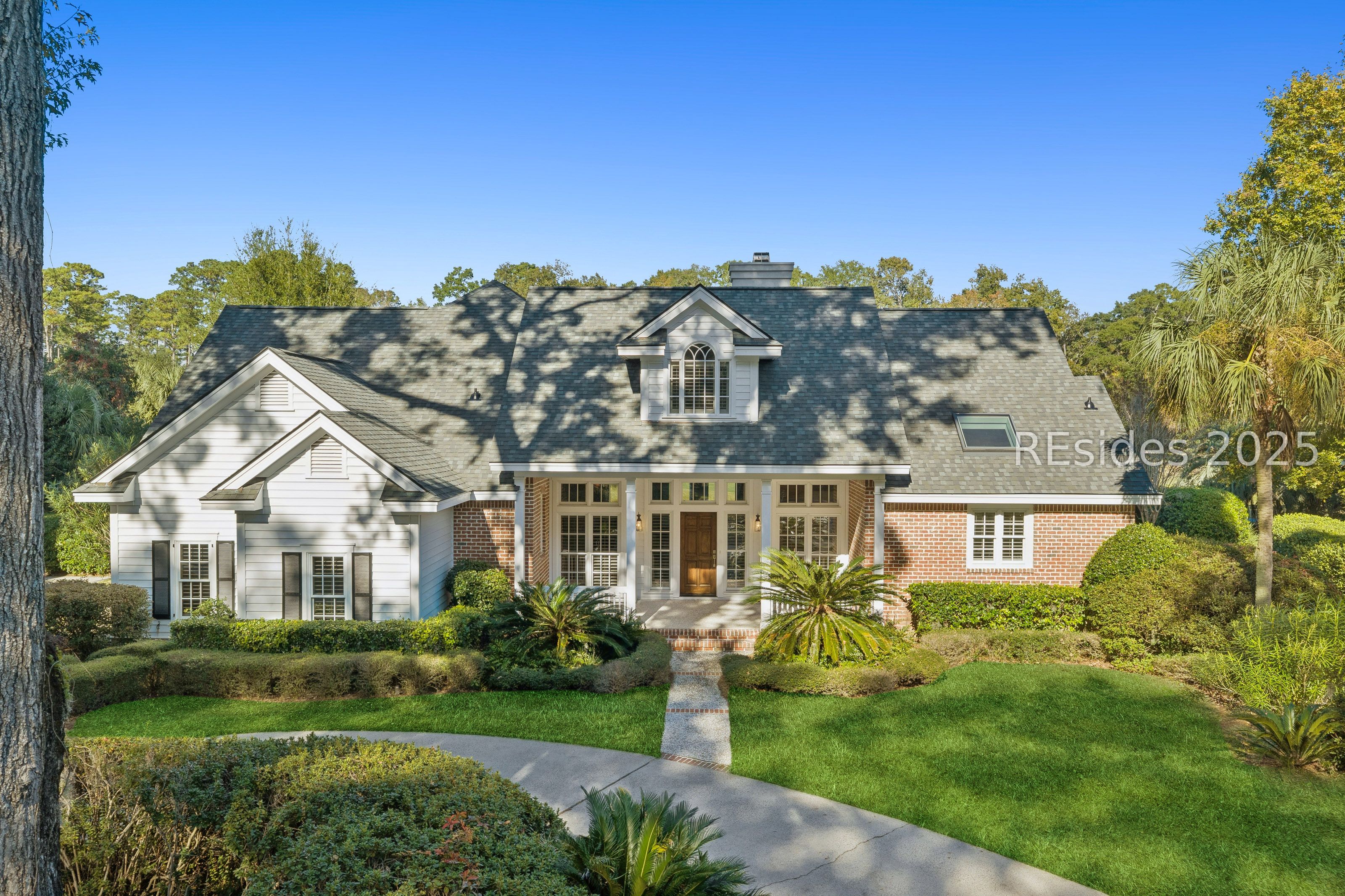 77 Belfair Oaks Boulevard