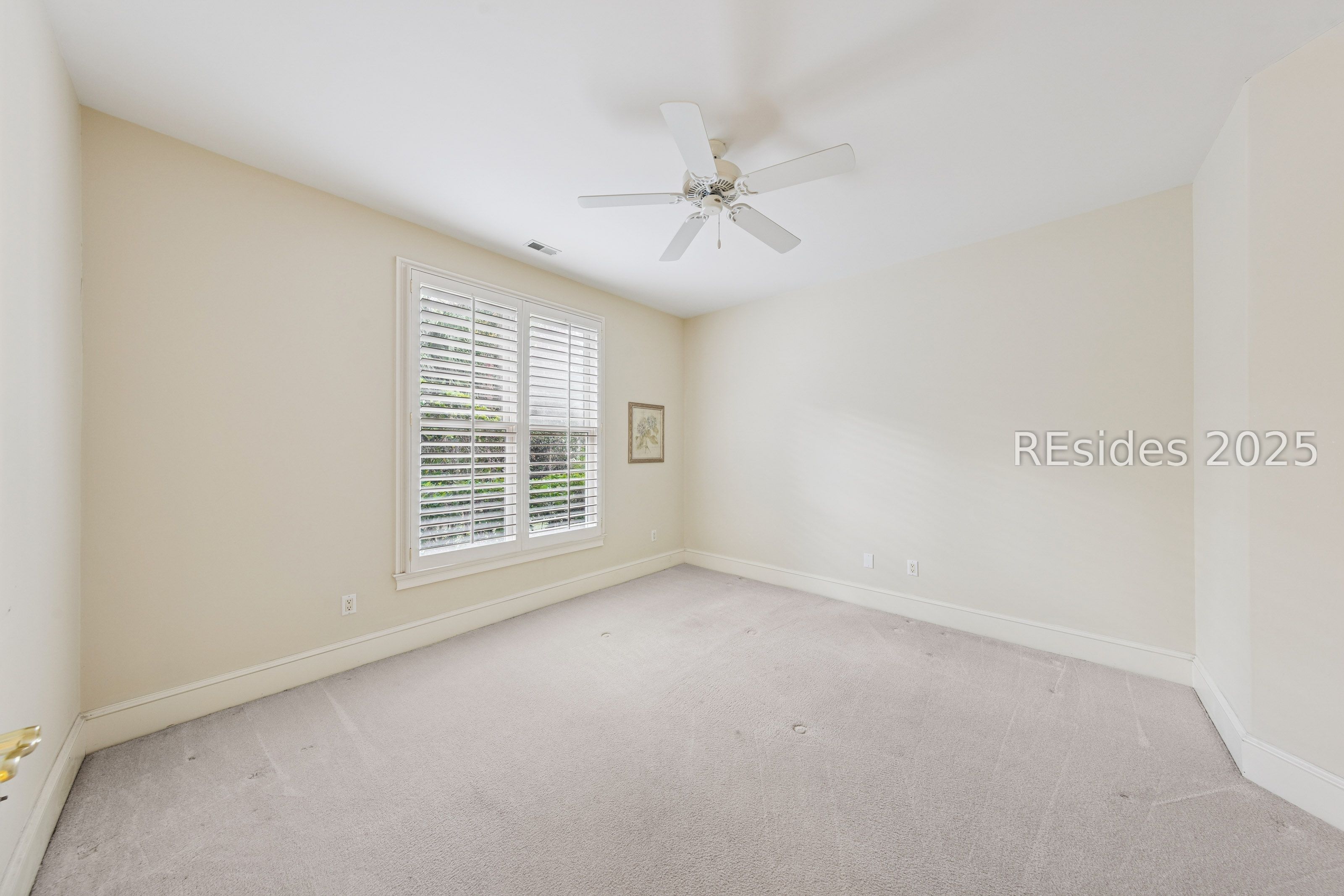 77 Belfair Oaks Boulevard