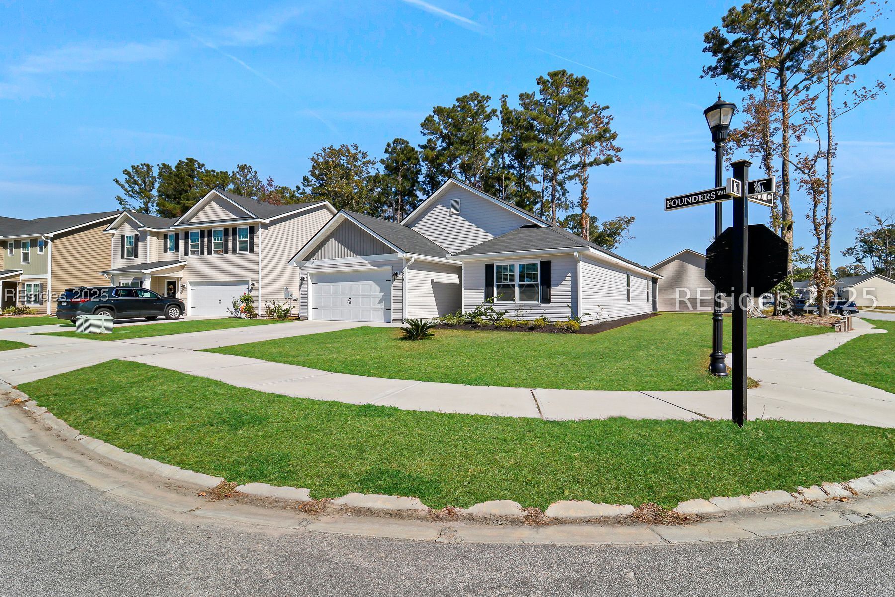 264 Founders Walk