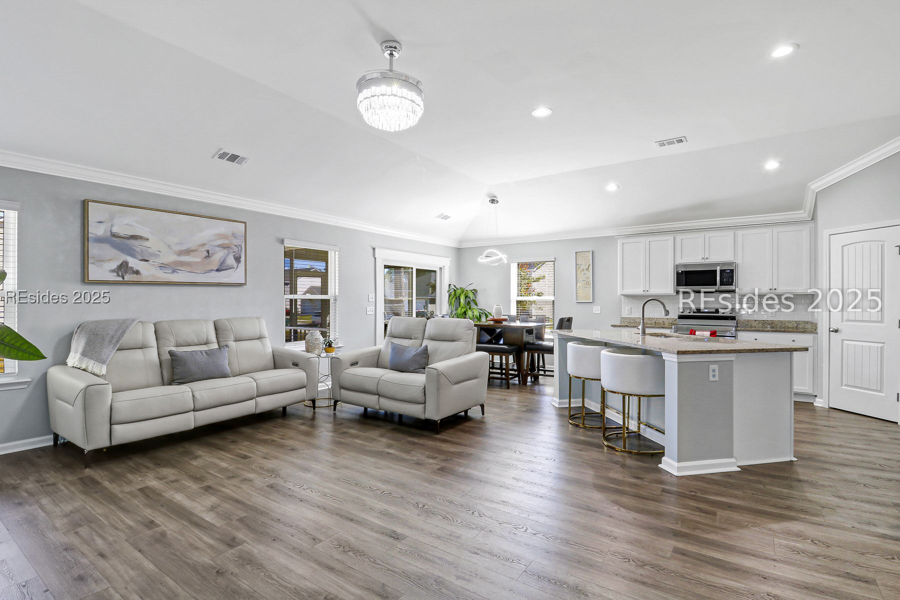264 Founders Walk