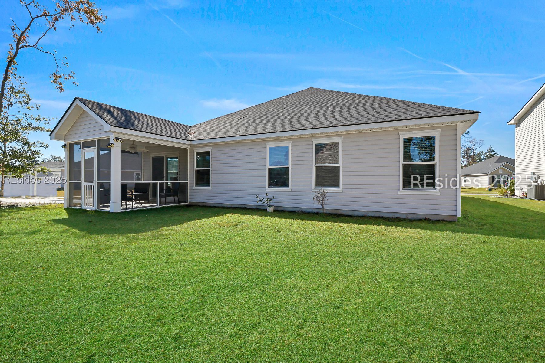 264 Founders Walk