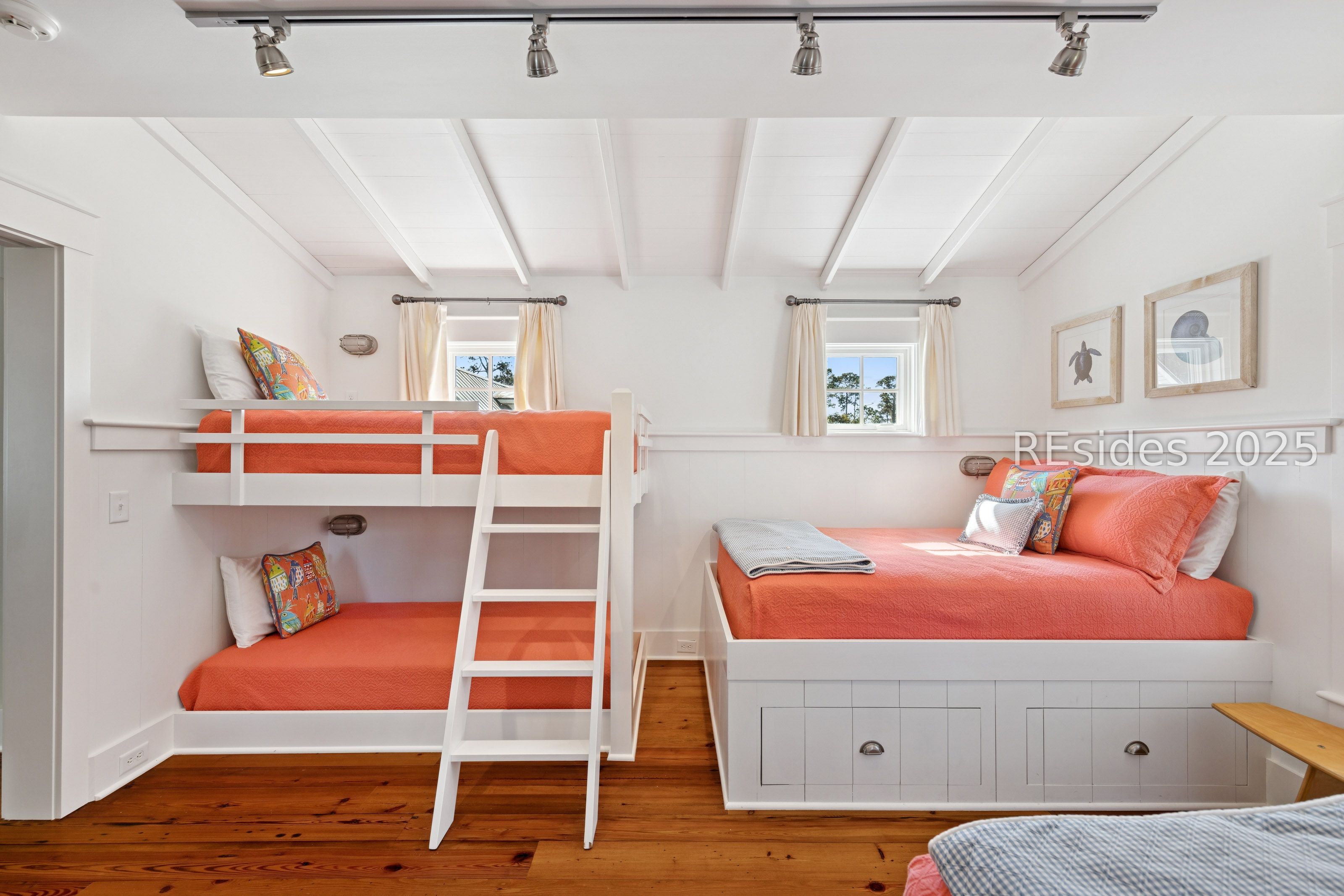 362 Mount Pelia Road