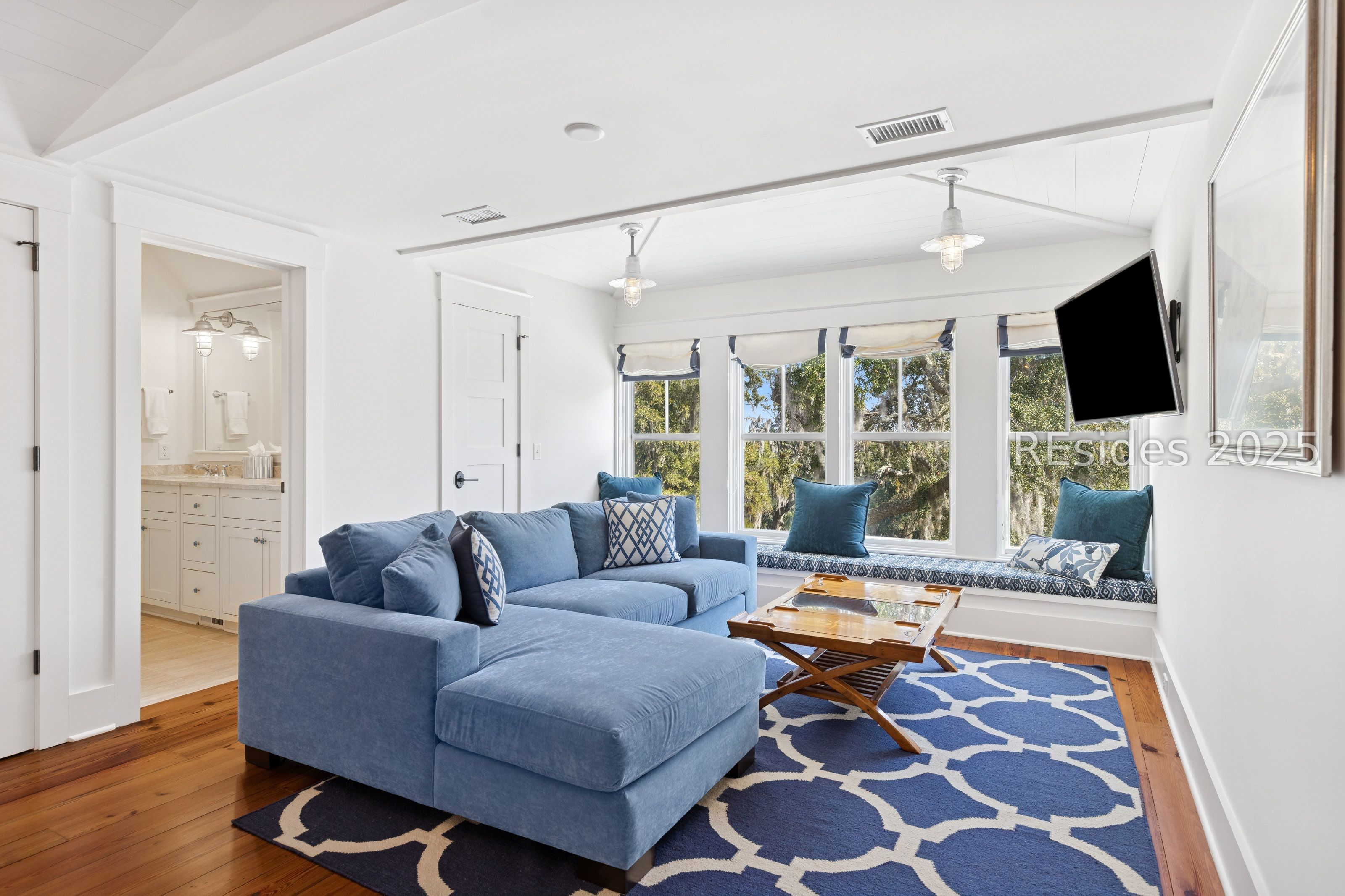 362 Mount Pelia Road