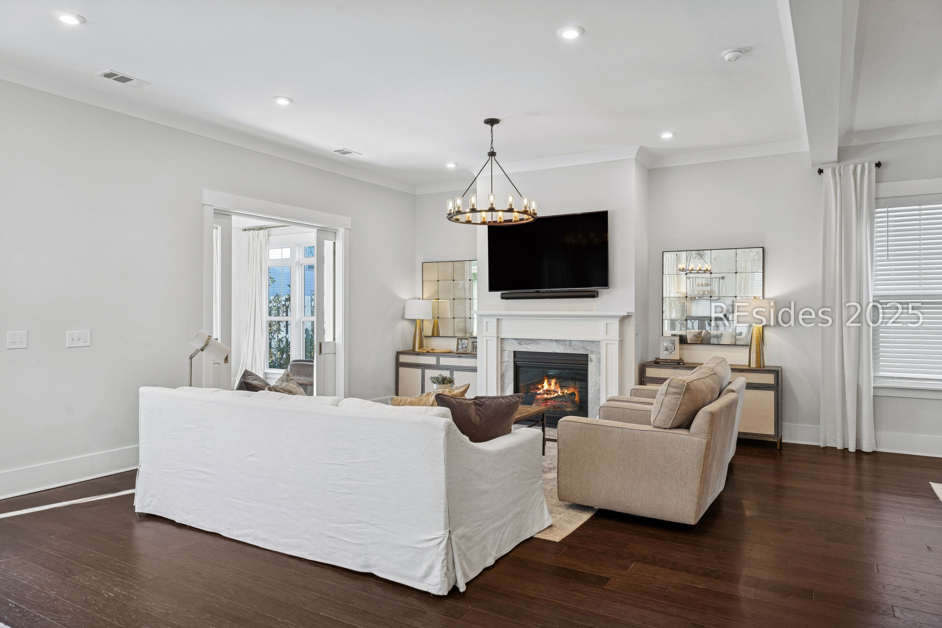 18 Ivory Elm Stroll
