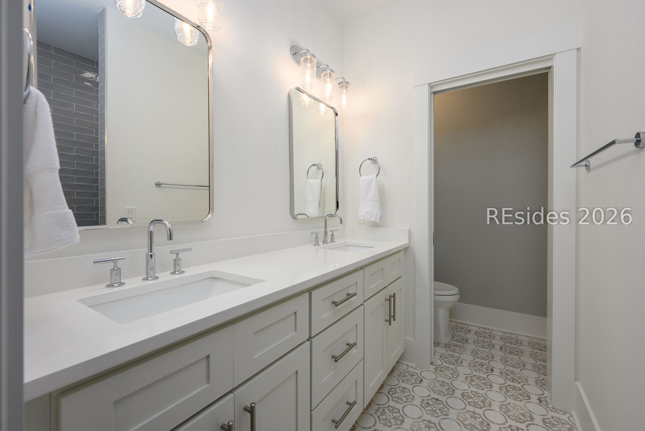 20 Anson Park Road E