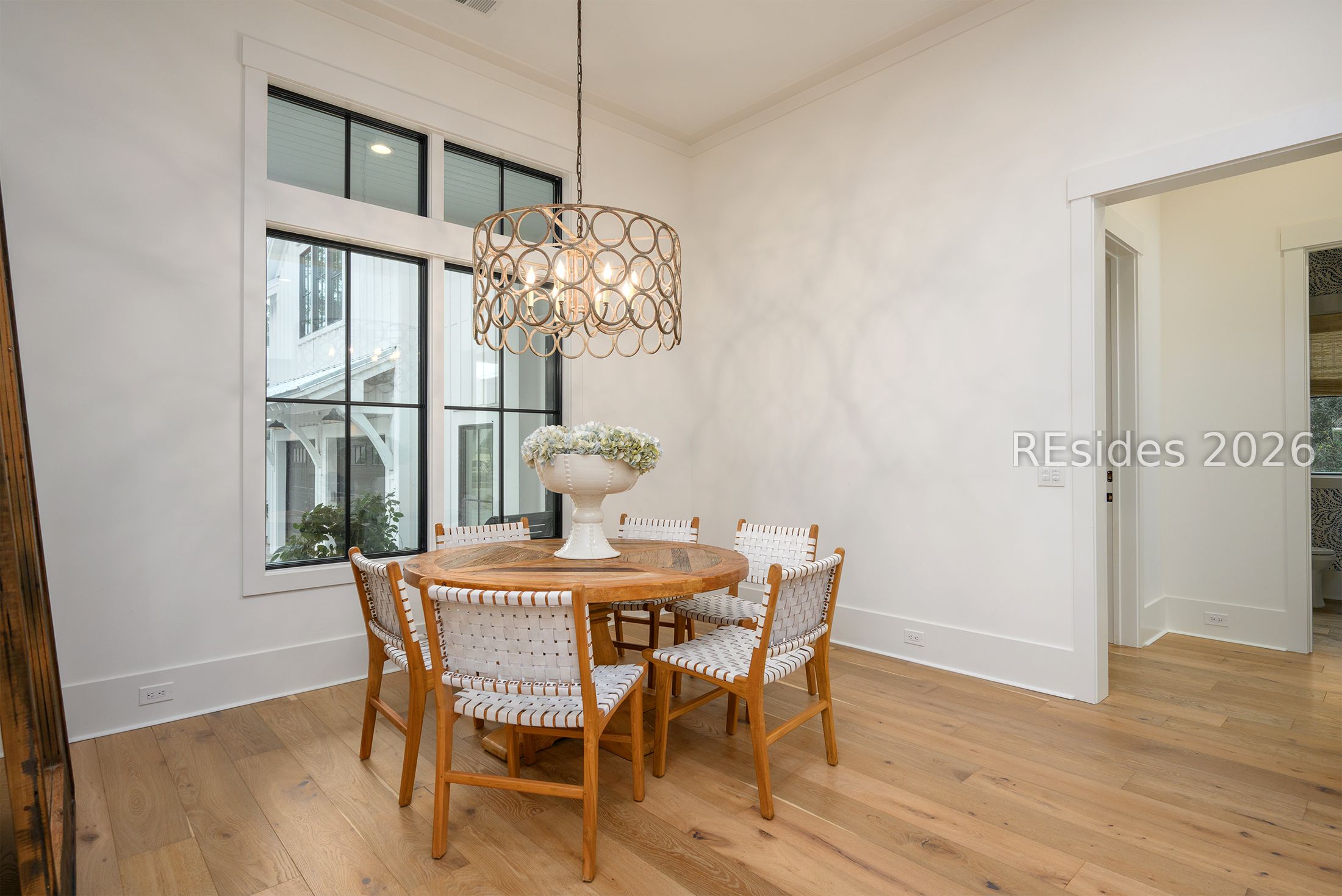 20 Anson Park Road E