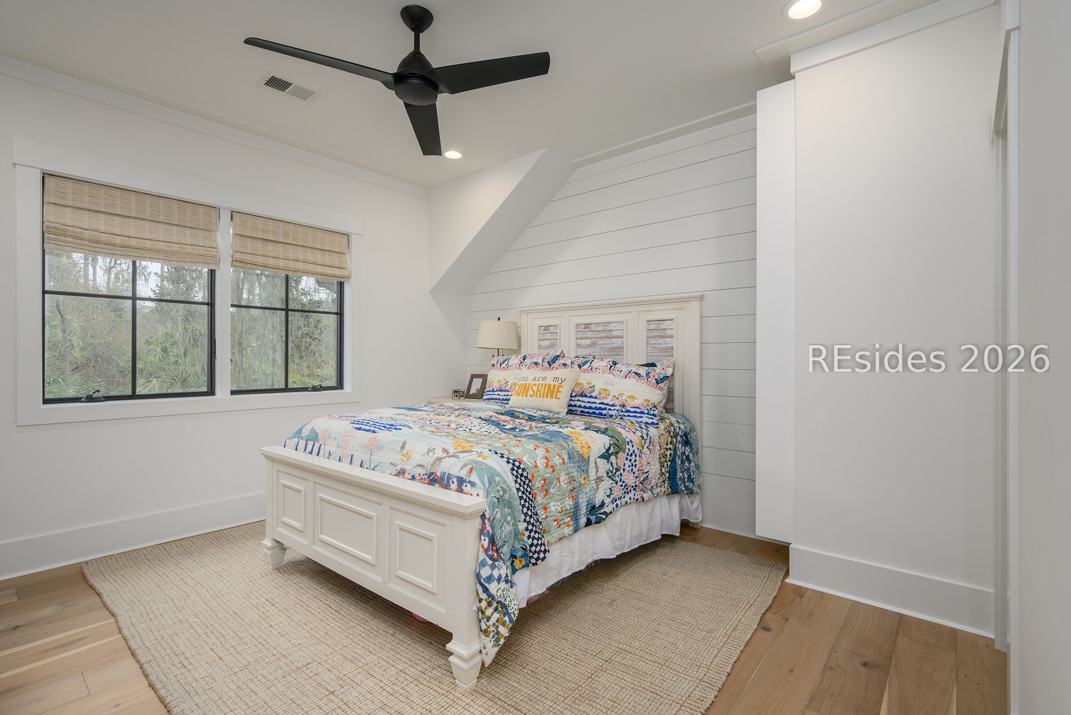 20 Anson Park Road E