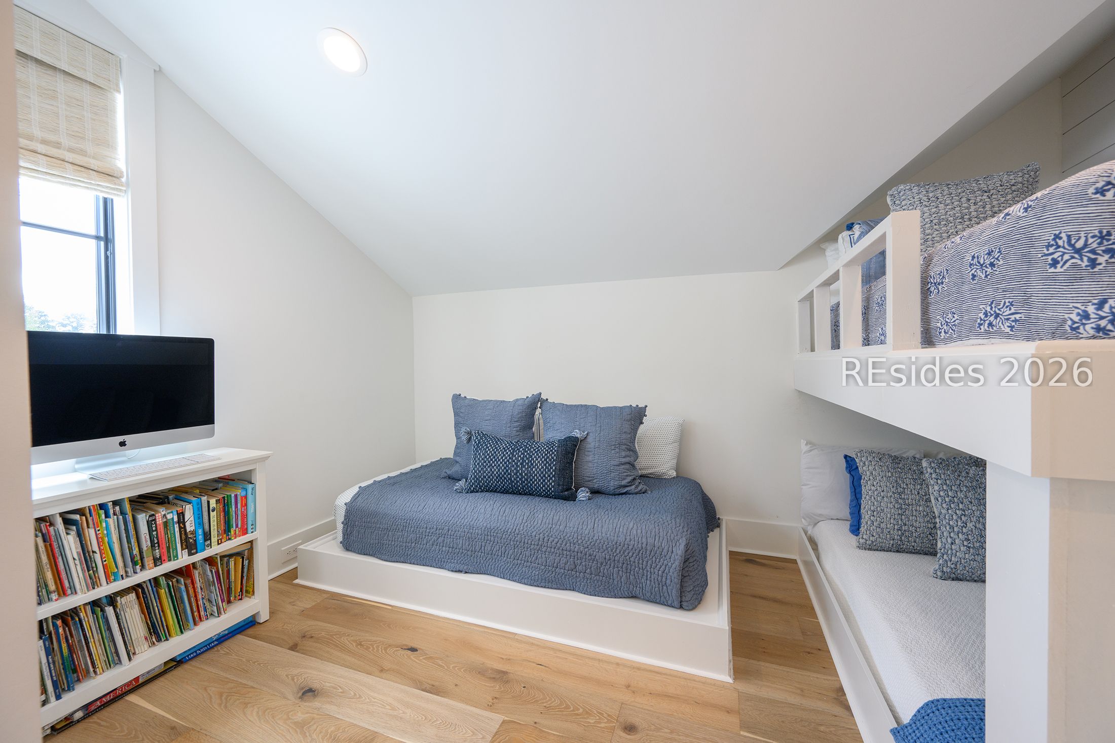 20 Anson Park Road E