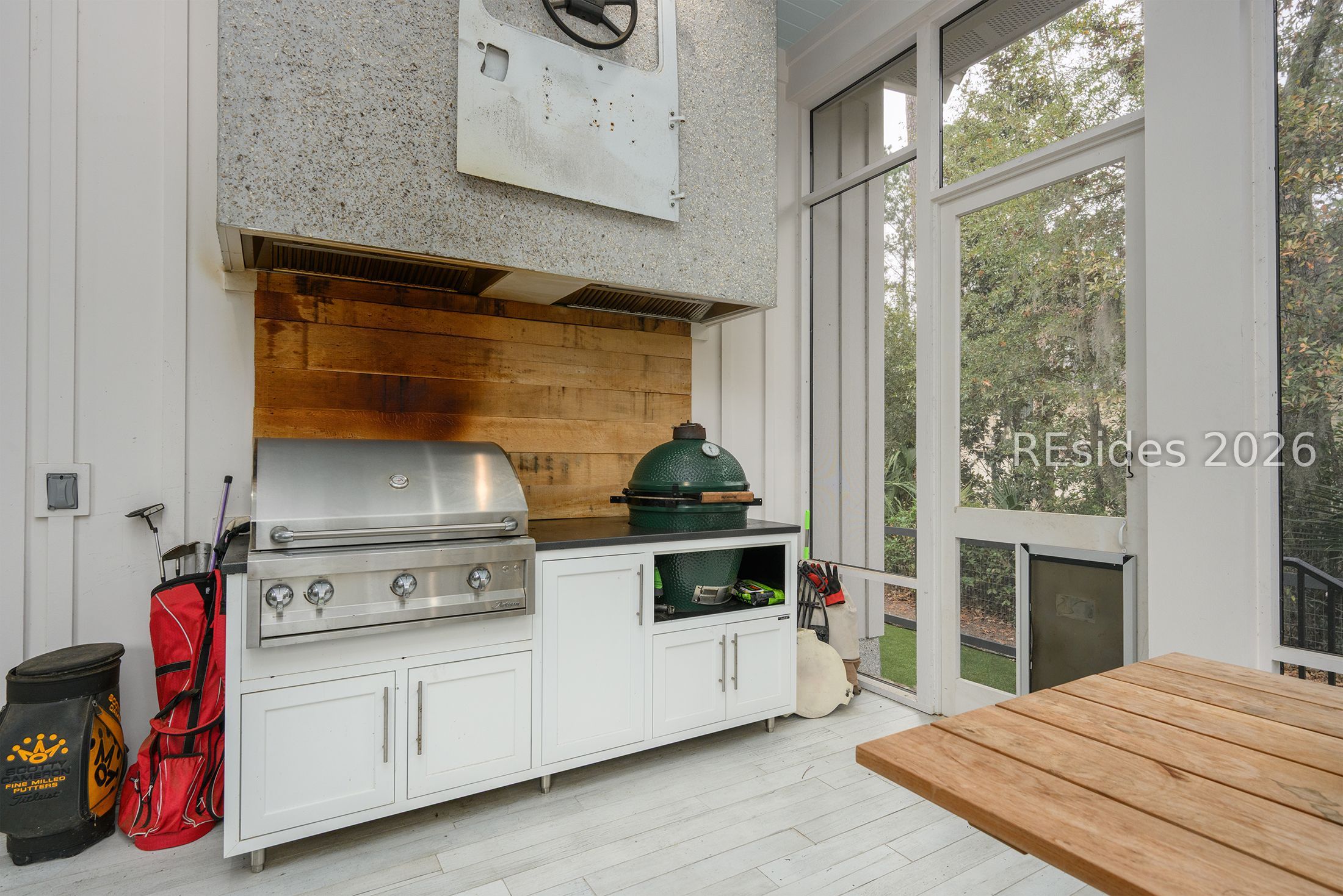 20 Anson Park Road E