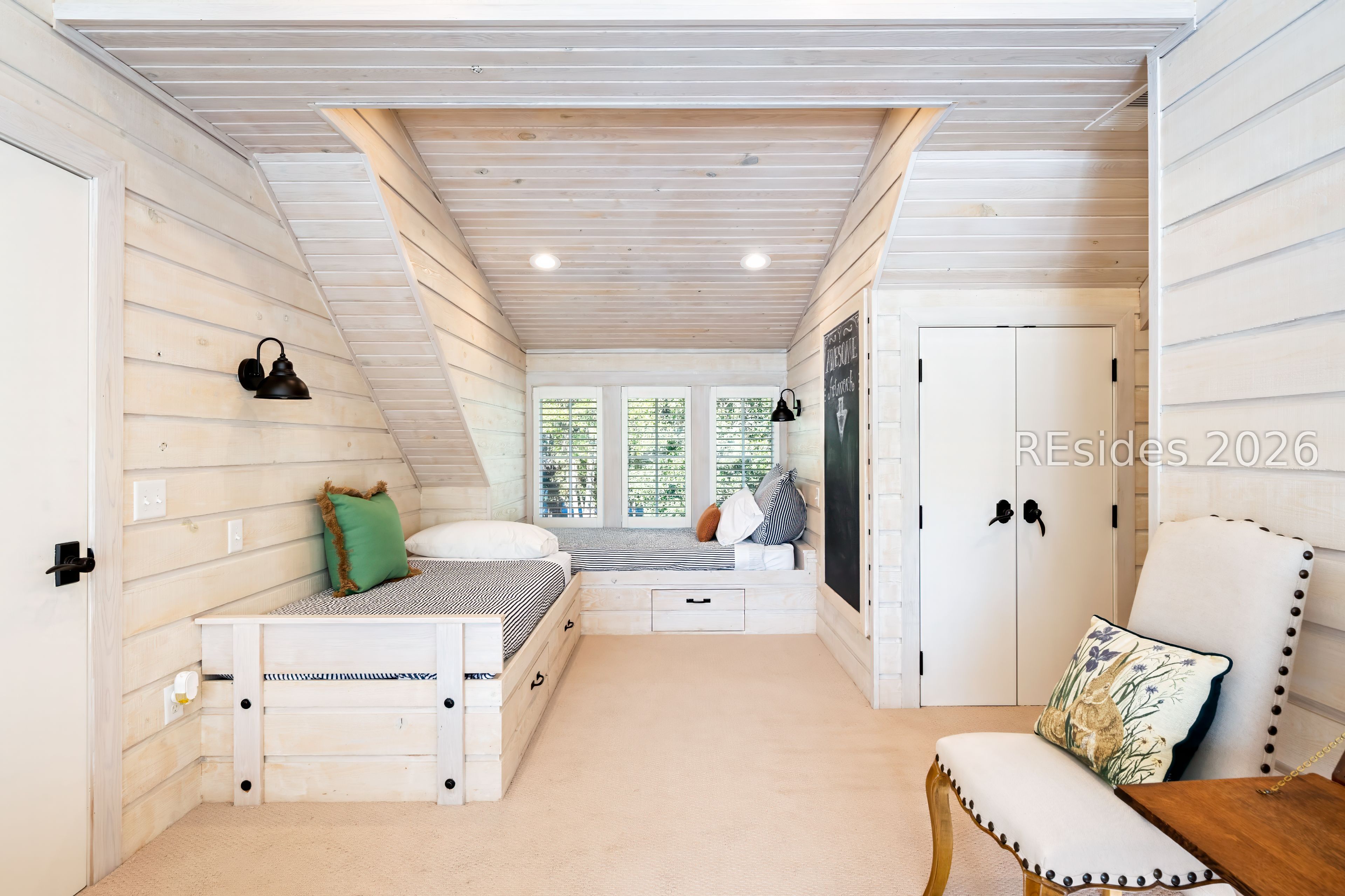 122 Mount Pelia Road