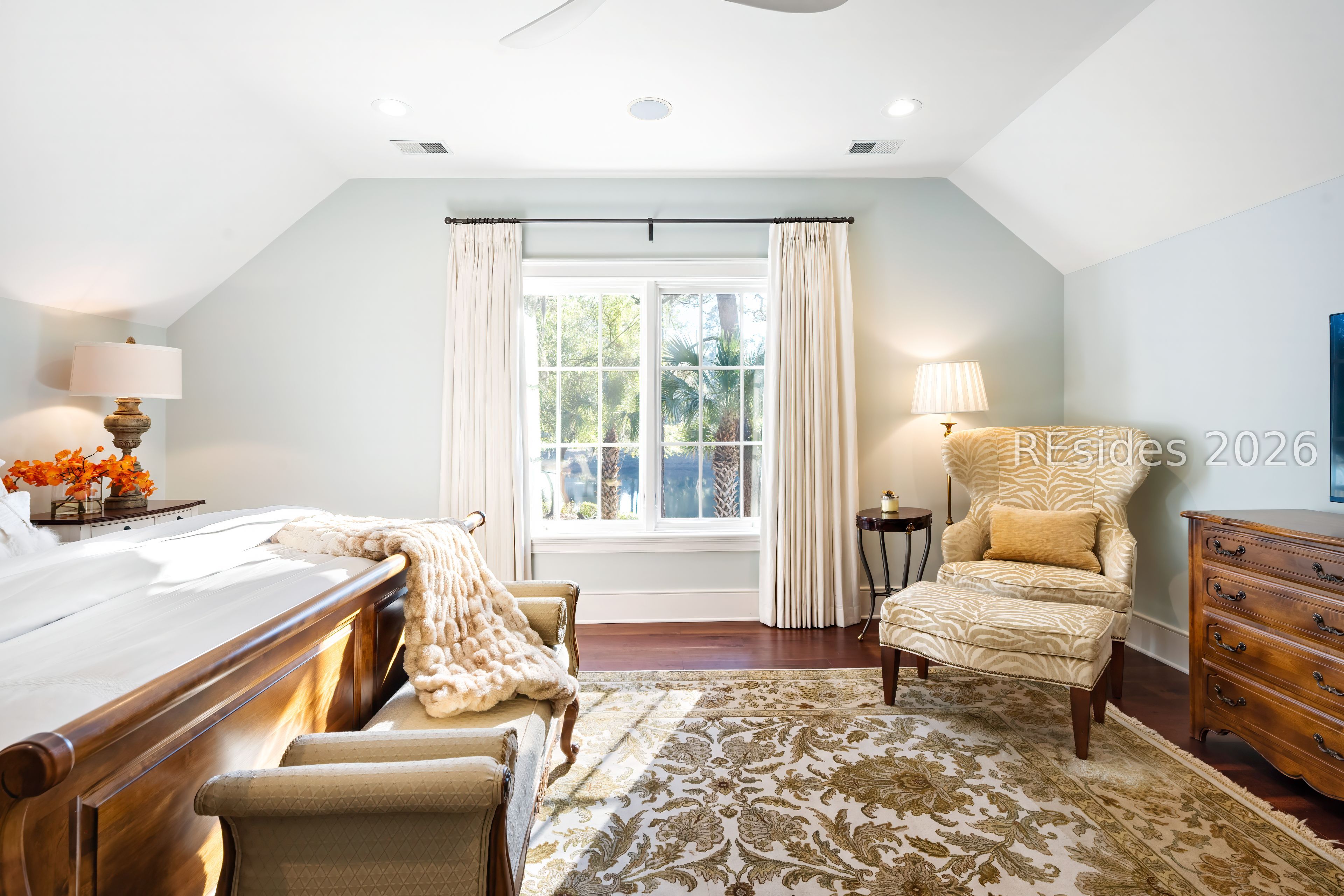 122 Mount Pelia Road