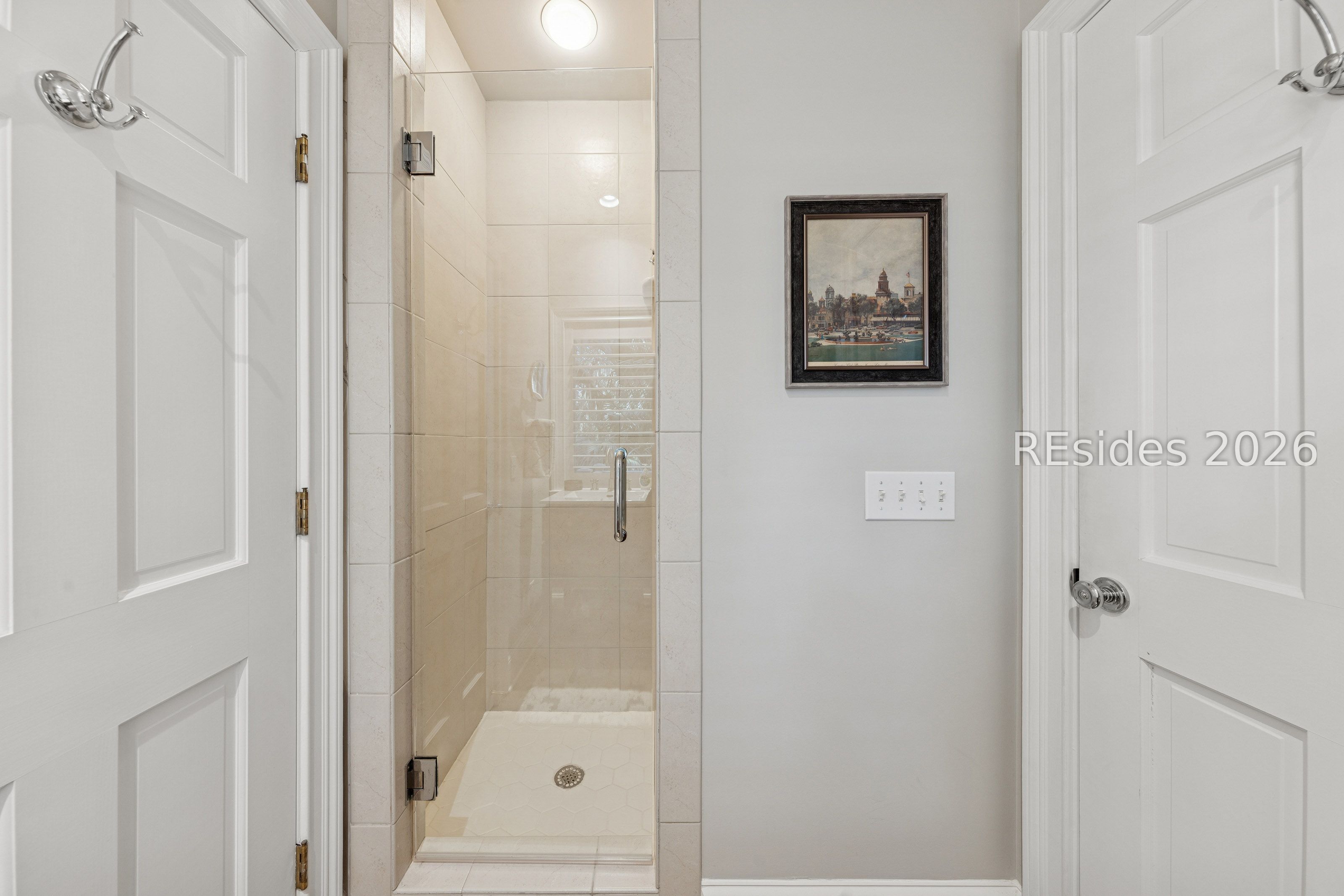 23 Hanover Way