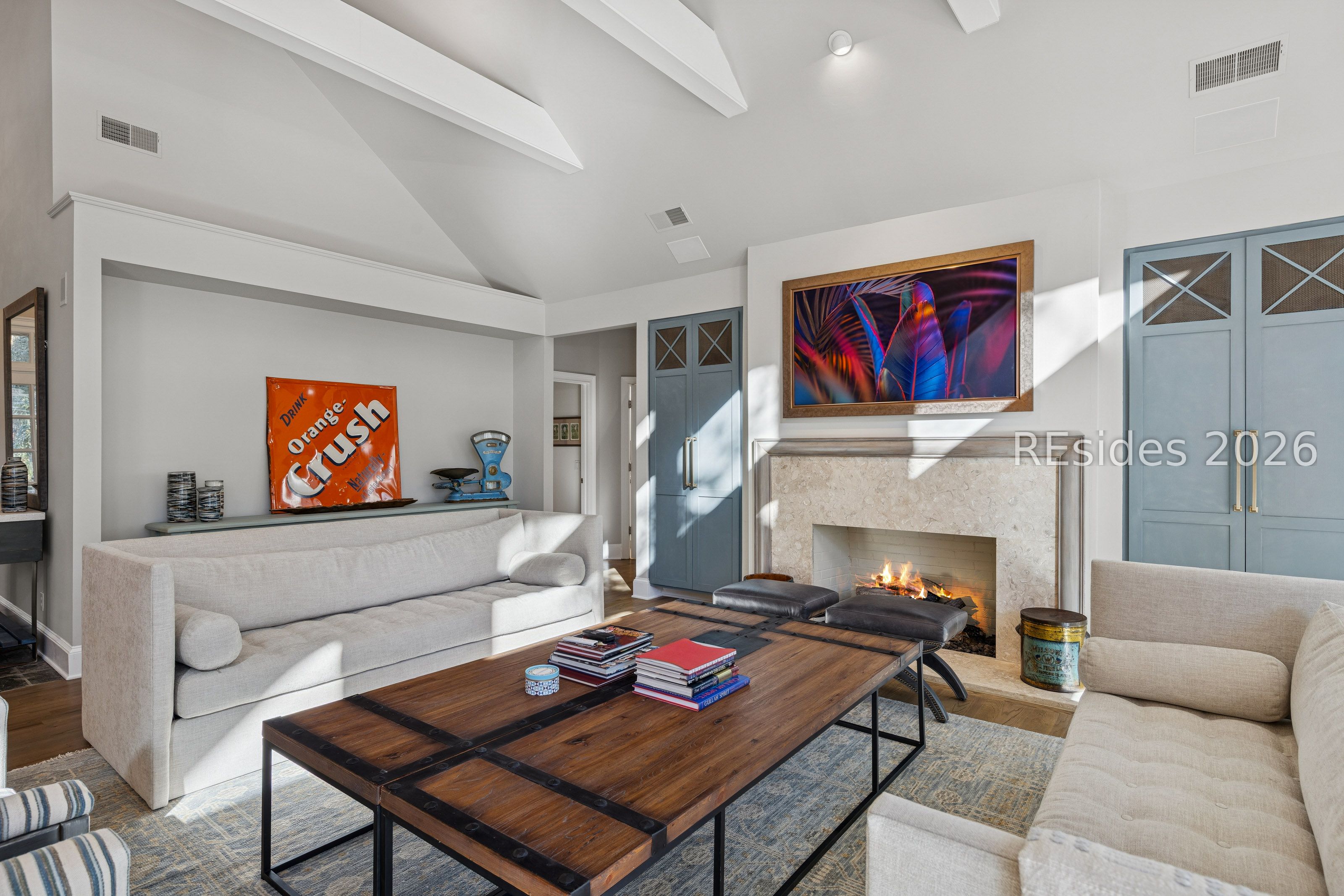 23 Hanover Way