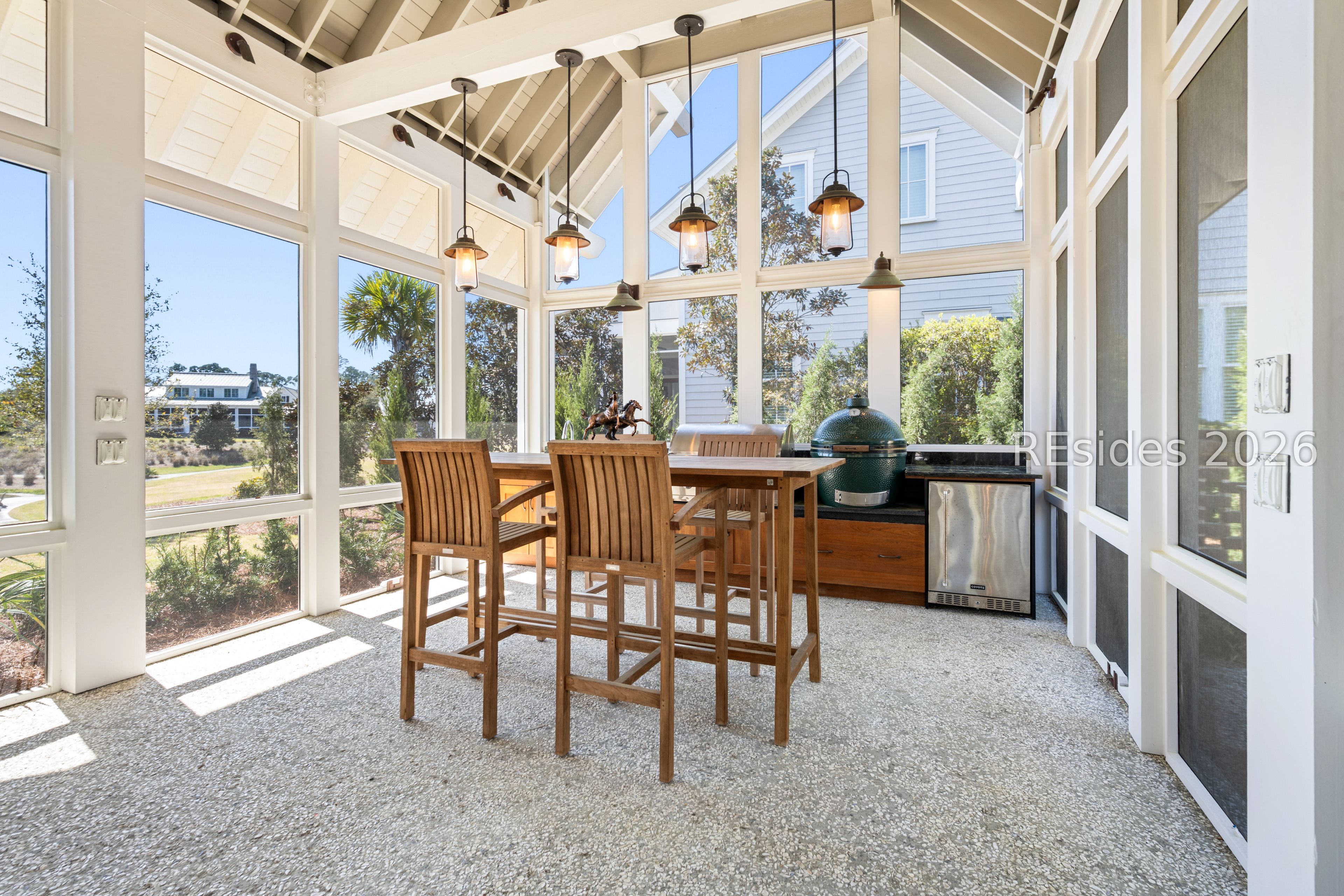 8 Wolf Tree Road
