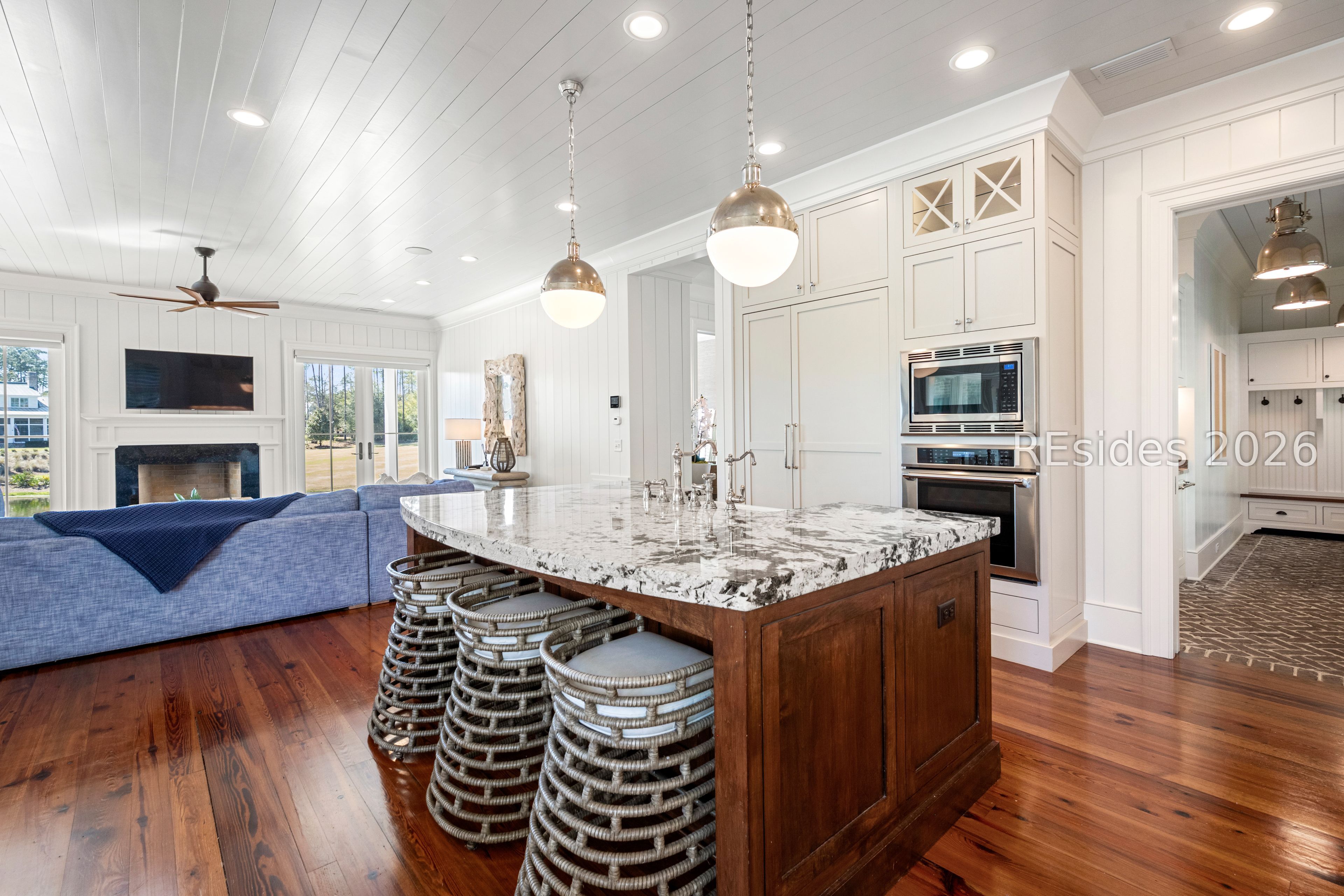 8 Wolf Tree Road