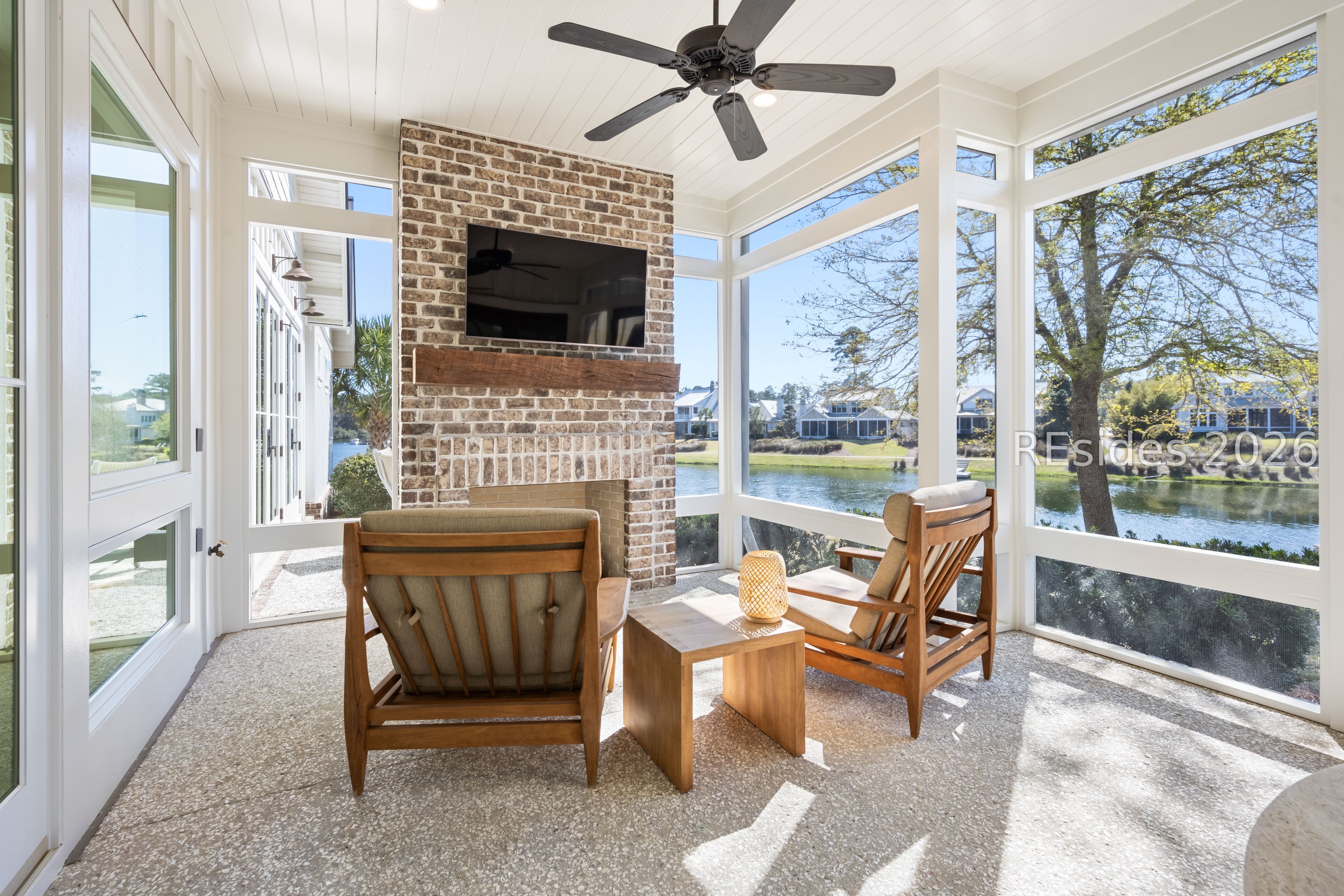 8 Wolf Tree Road