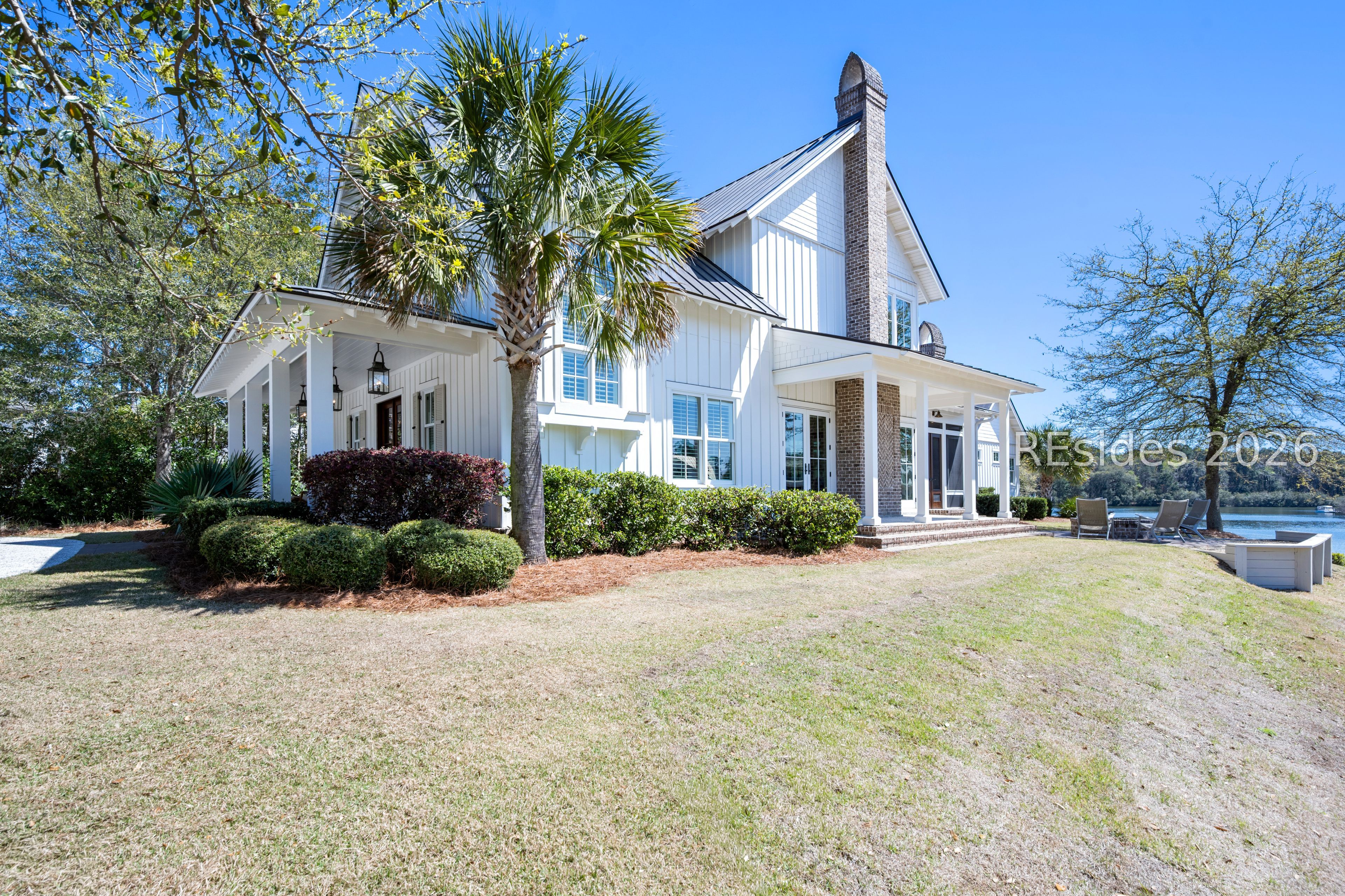 8 Wolf Tree Road
