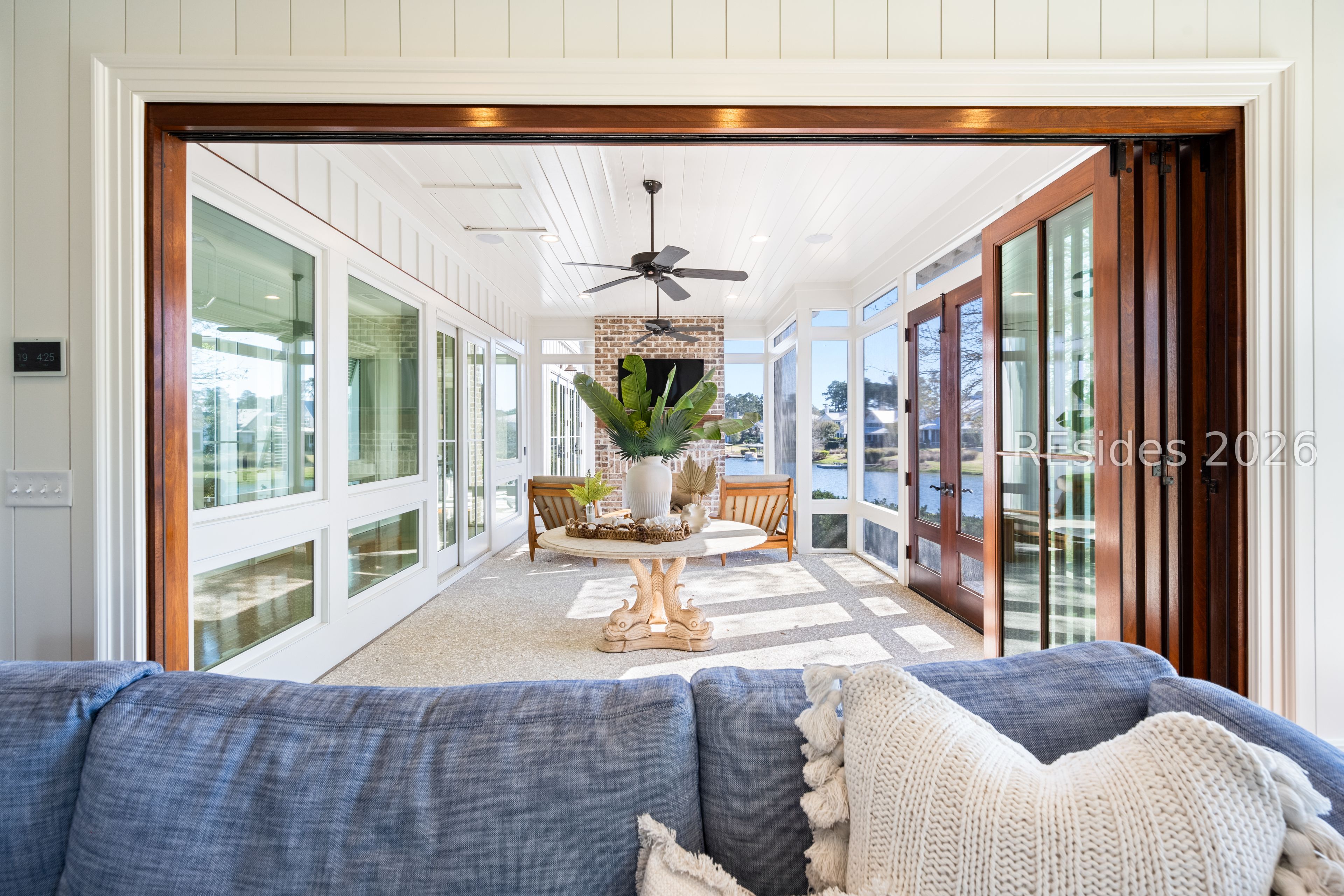 8 Wolf Tree Road