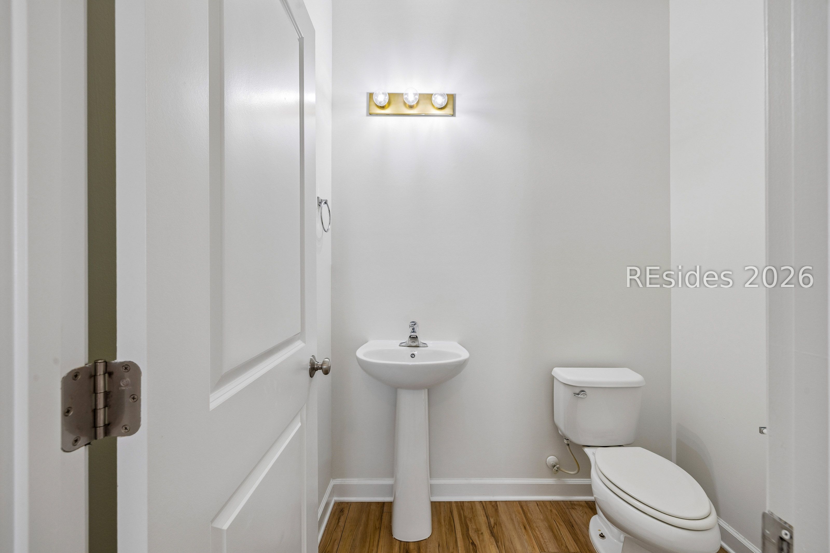 202 Grand Court S