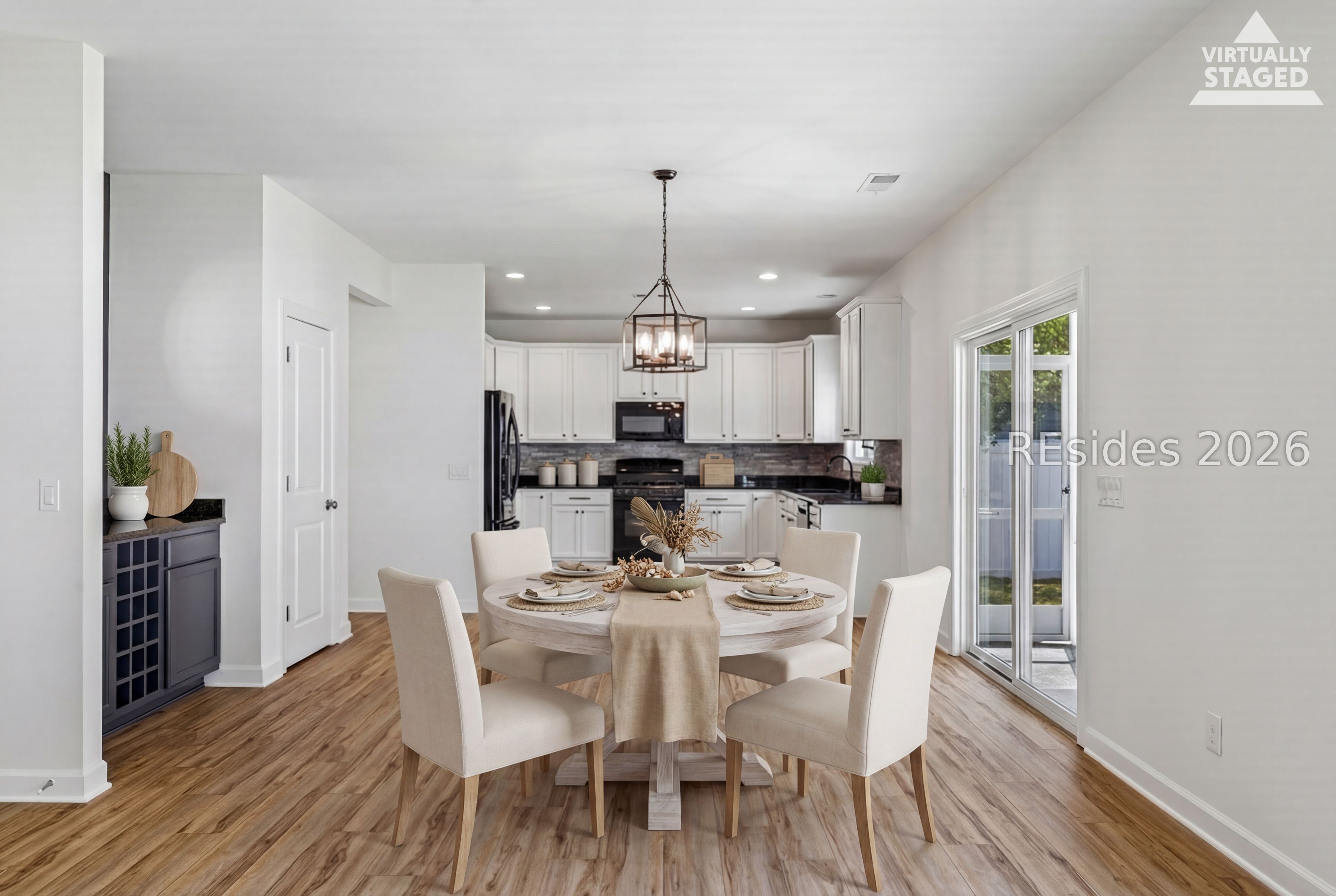 202 Grand Court S