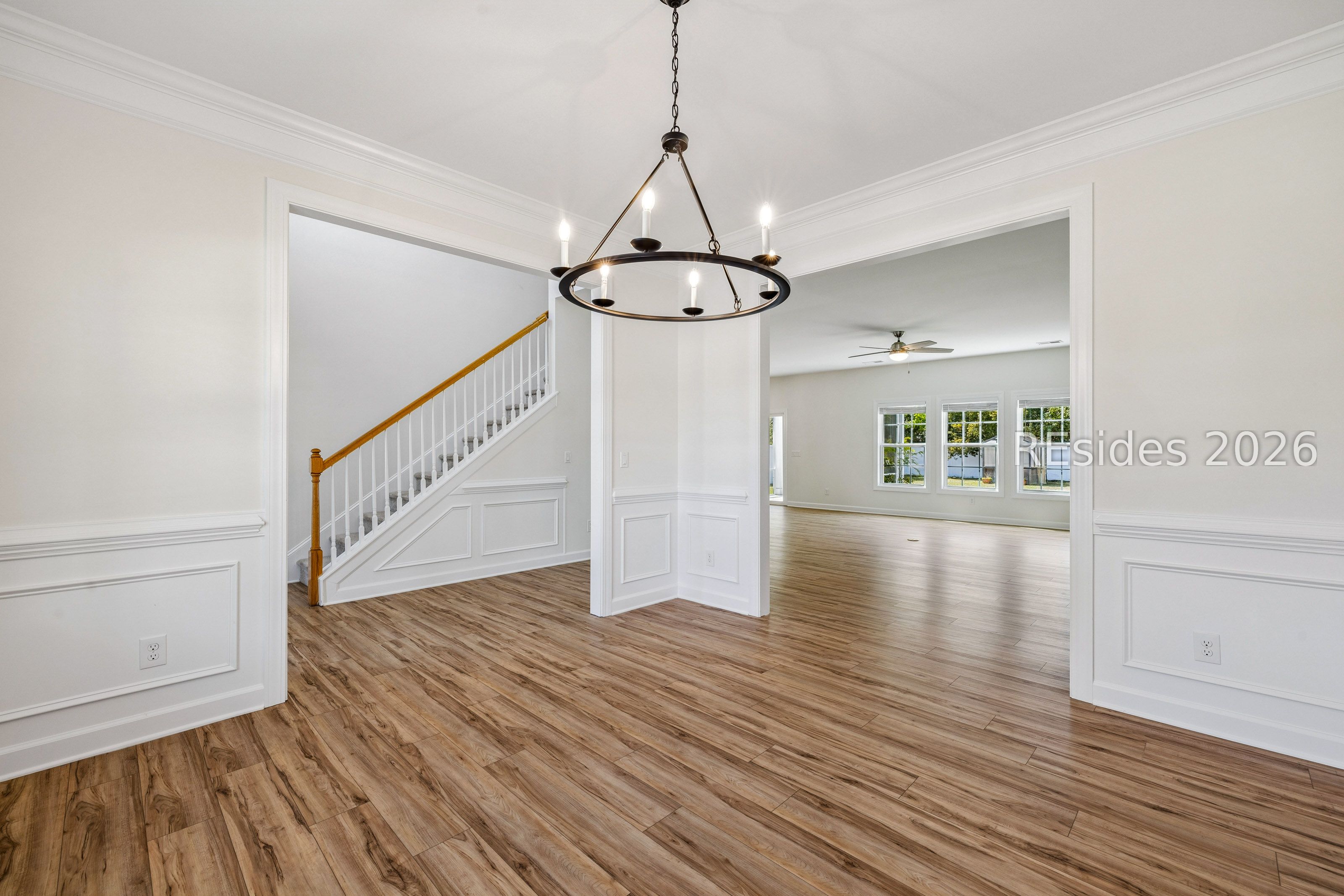 202 Grand Court S