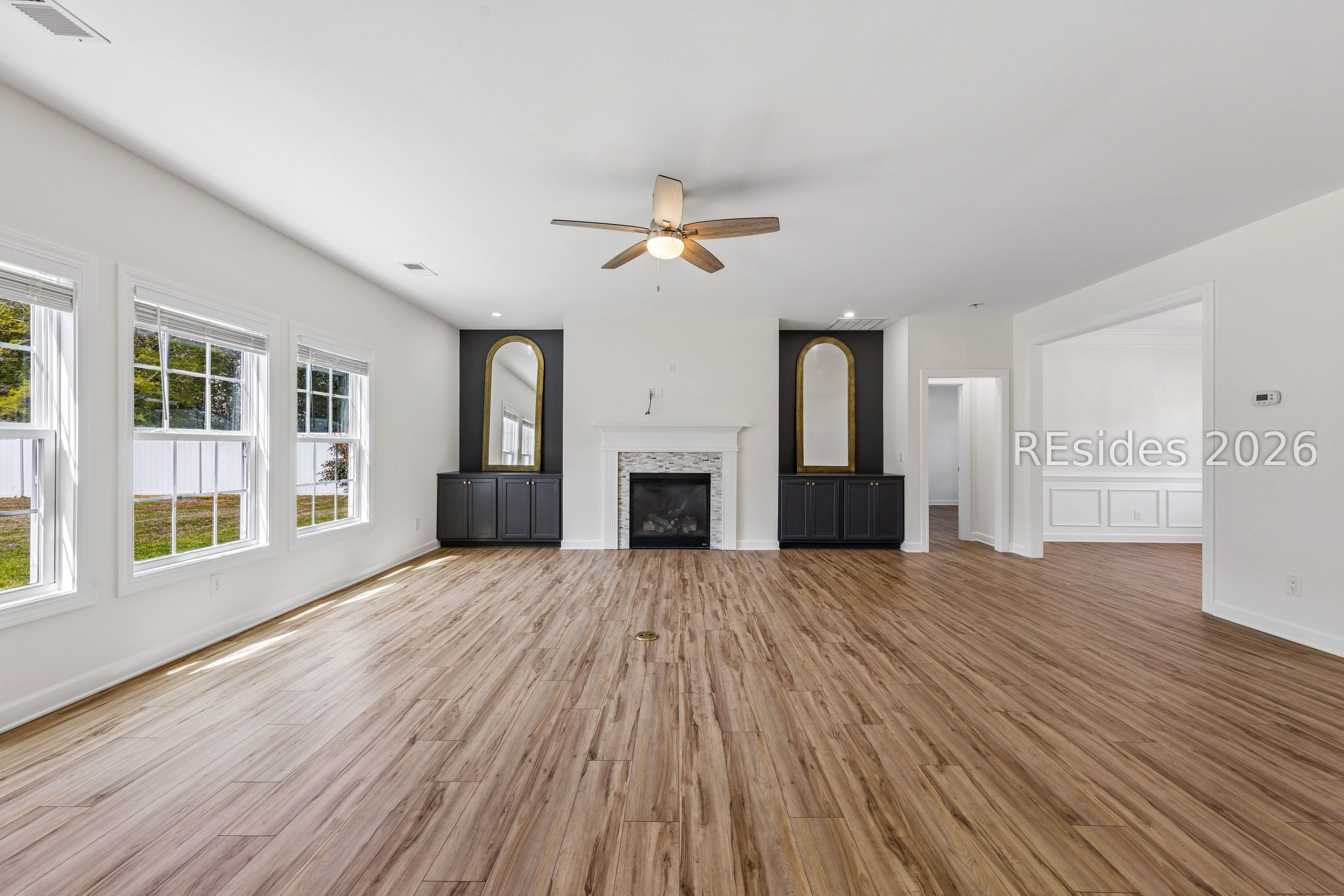 202 Grand Court S