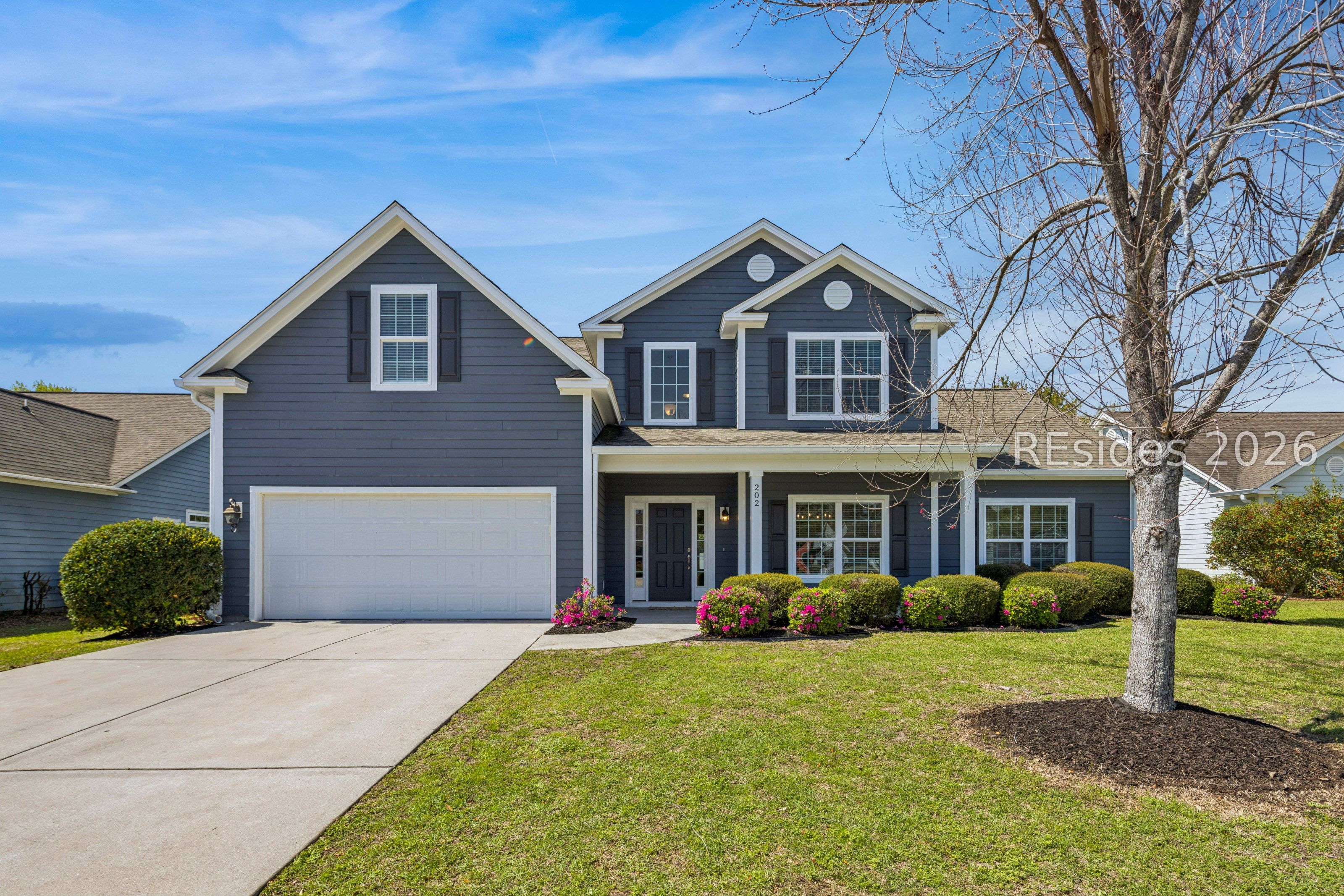 202 Grand Court S