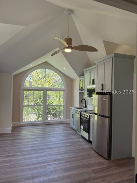 14 Rose Hill Drive