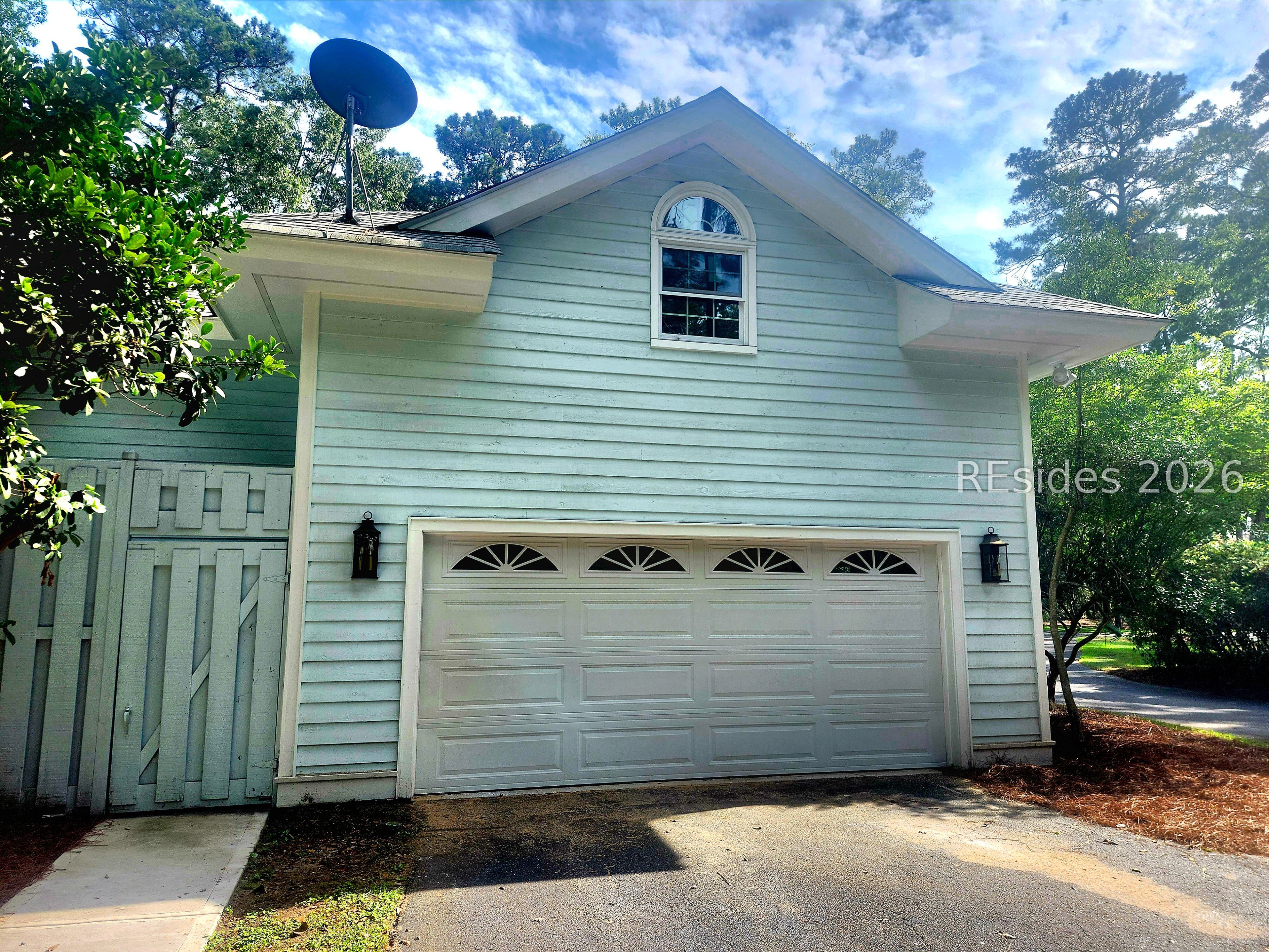 14 Rose Hill Drive