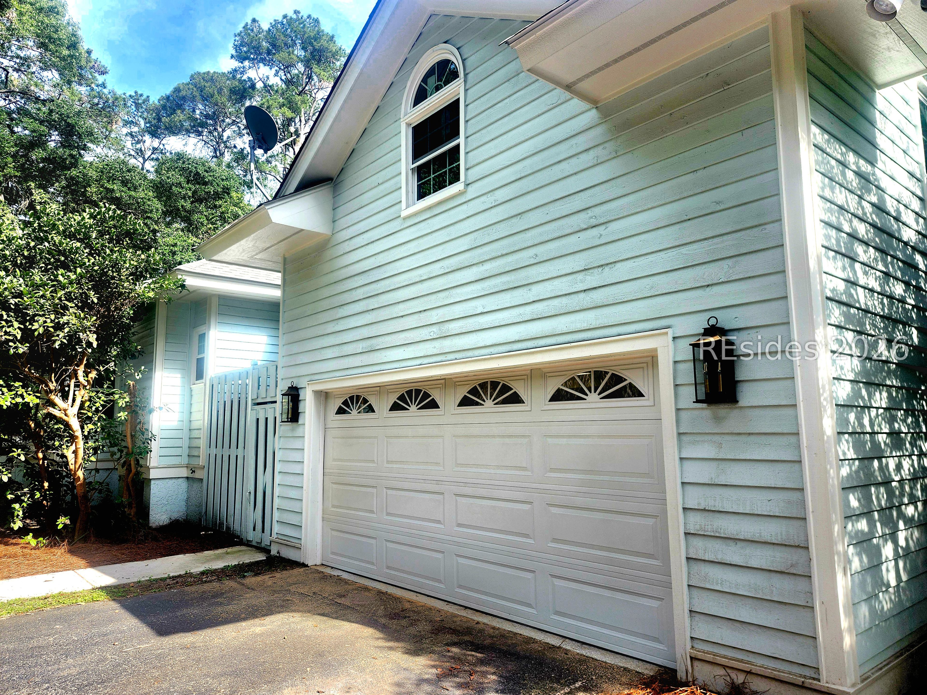 14 Rose Hill Drive