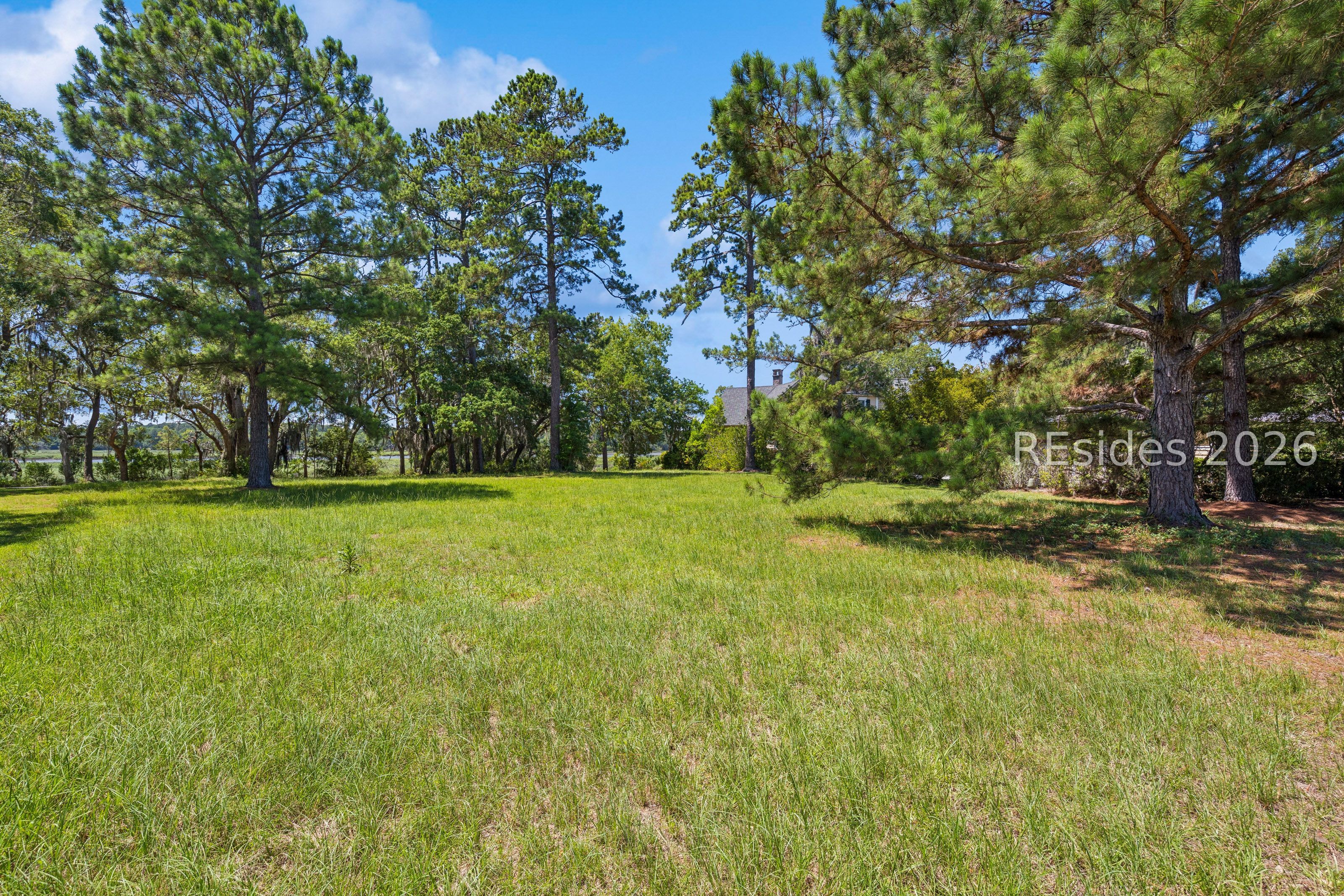 8 Pinckney View Circle