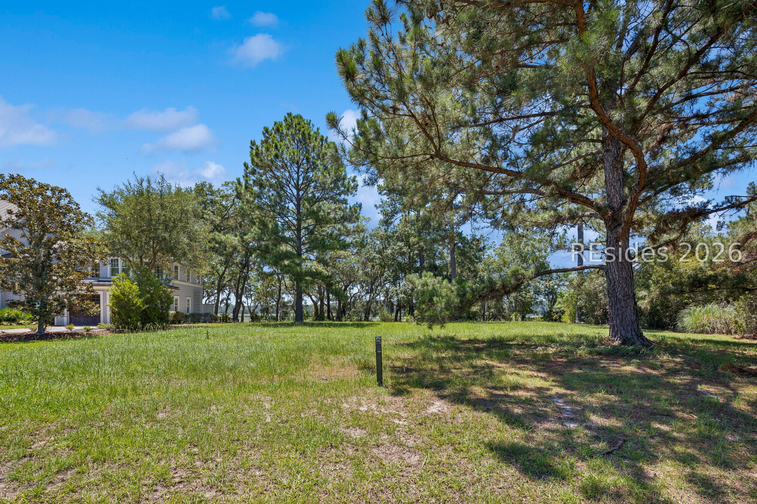 8 Pinckney View Circle