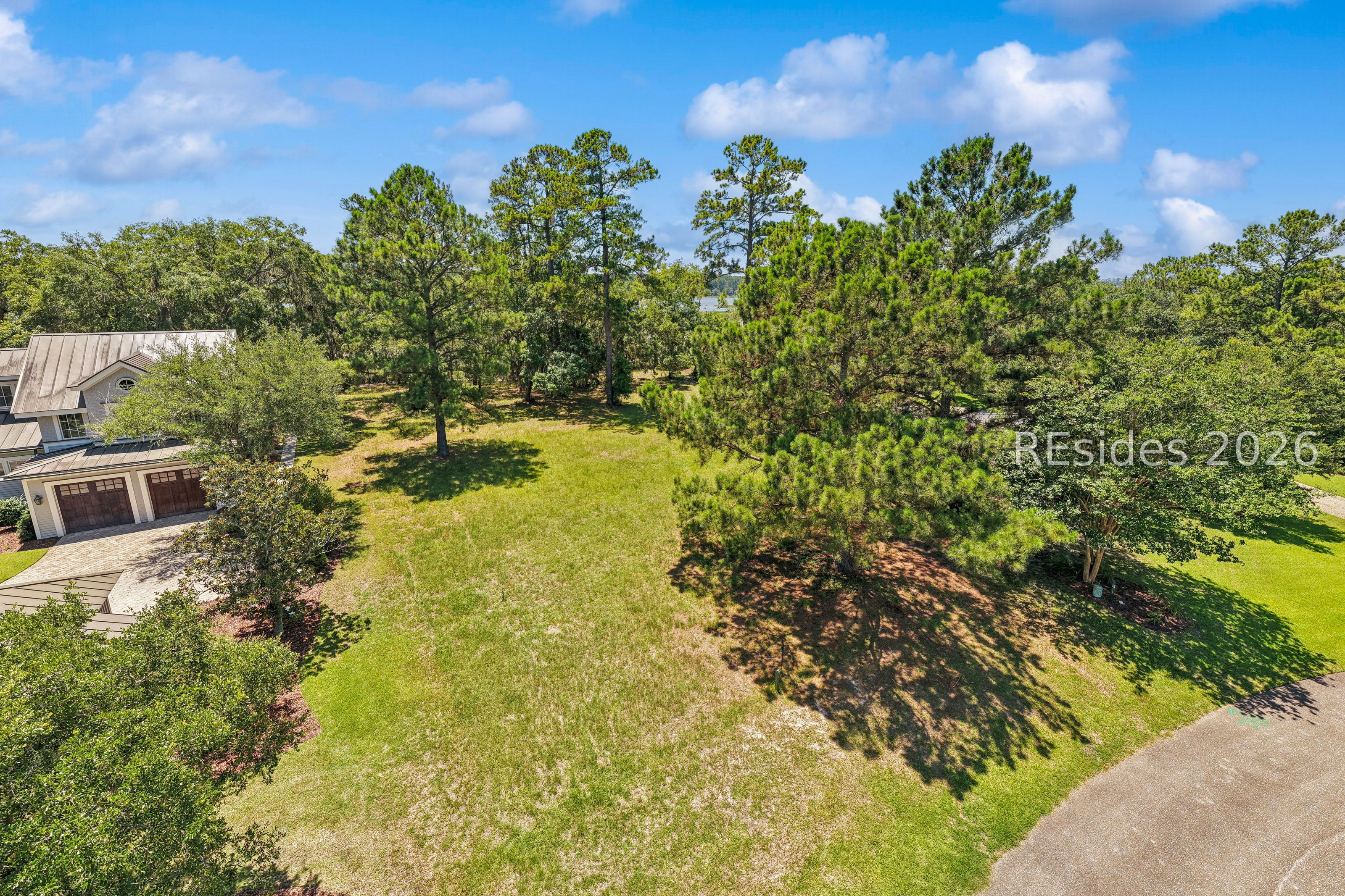 8 Pinckney View Circle