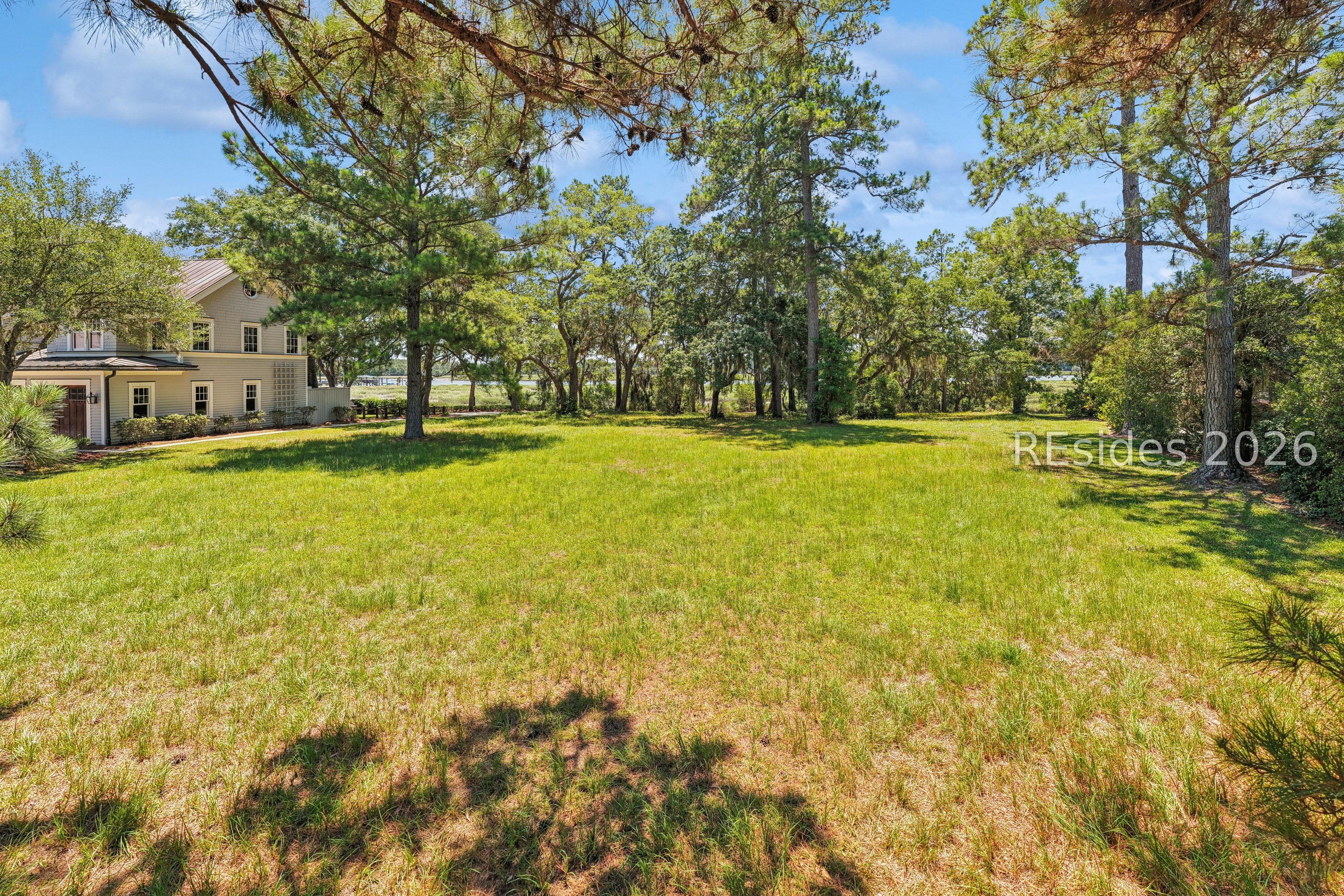 8 Pinckney View Circle